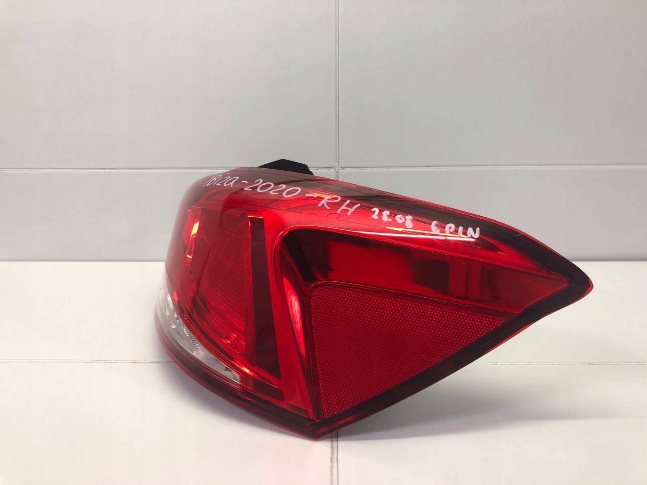 light rear right side SEAT Ibiza 5 2019 2SK229801300202