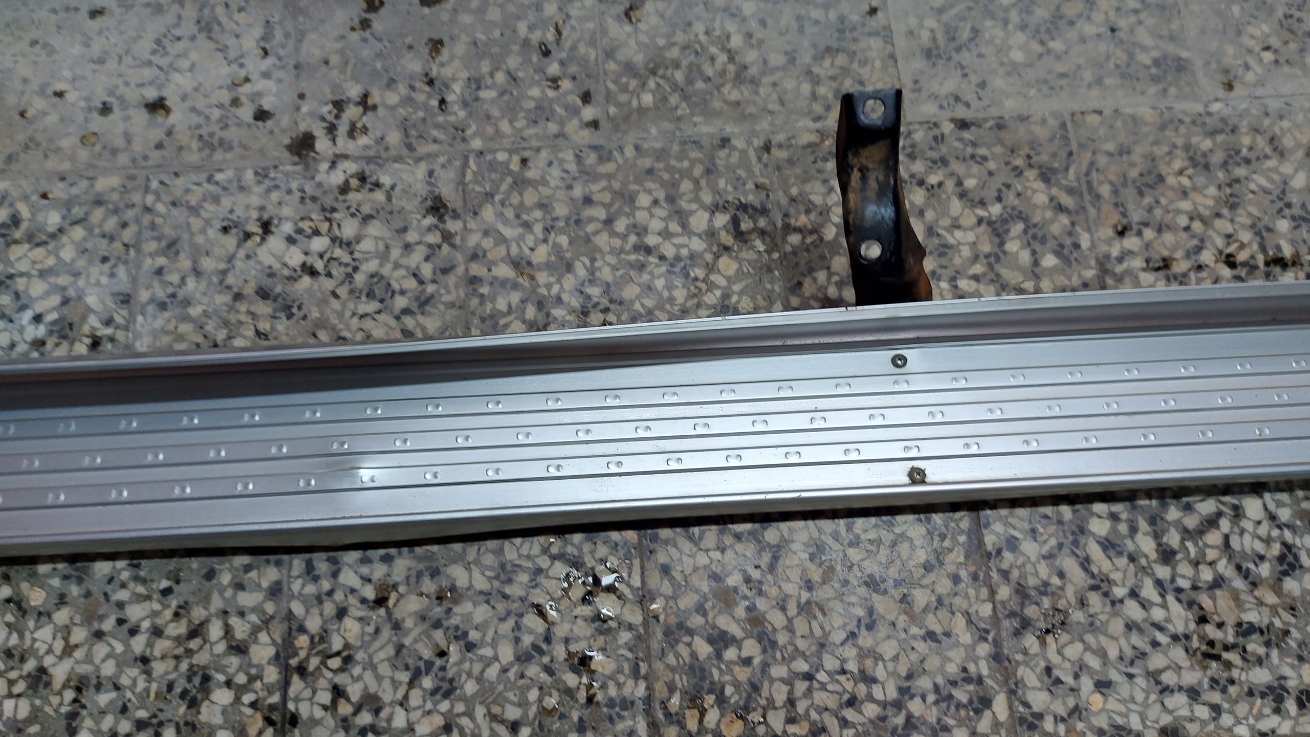 STOPIEN threshold left TOYOTA HILUX VIII 15