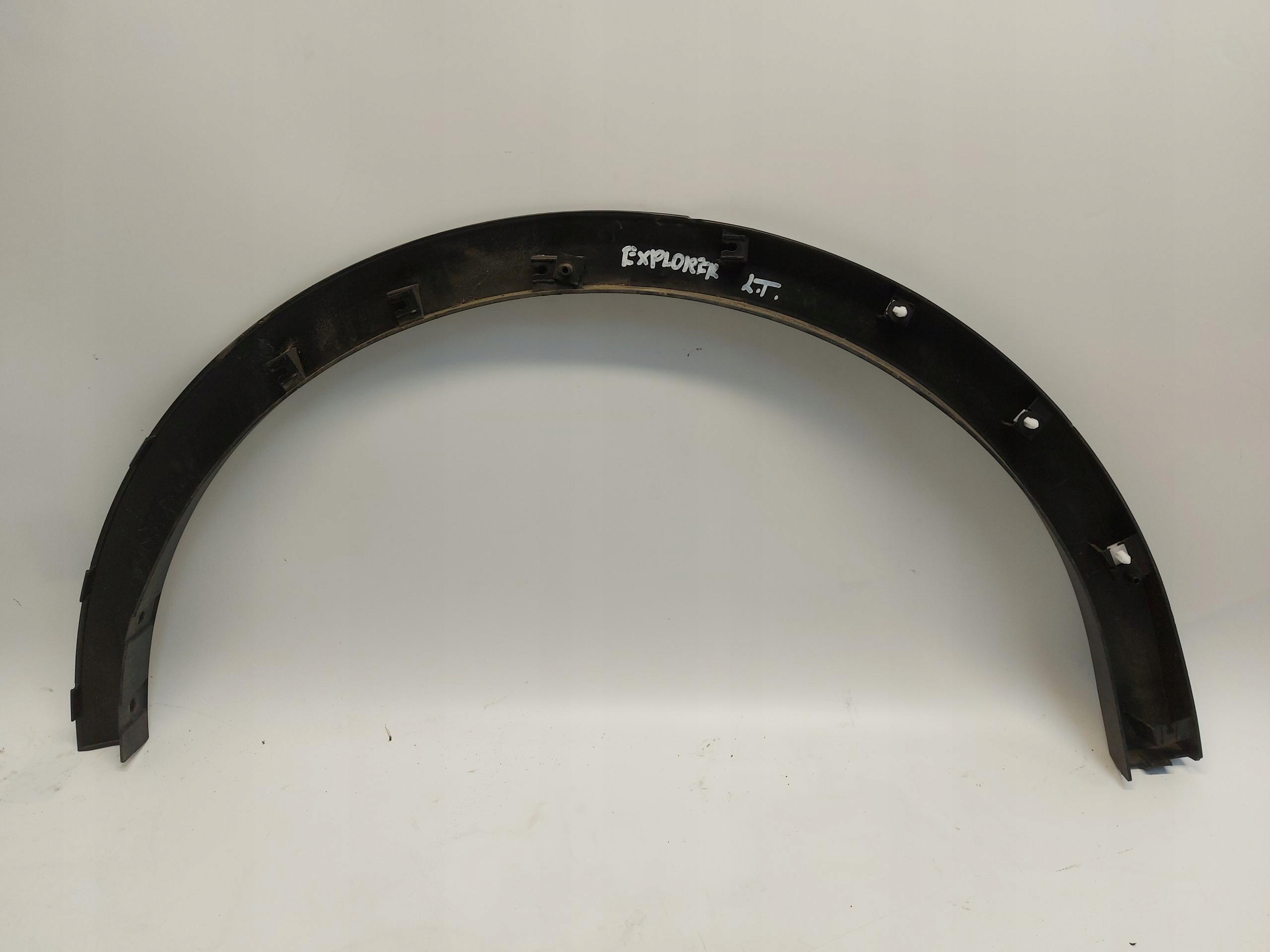 Ford Explorer VII R2KB, couverture aile gauche arrière R2KB-R286D03-A