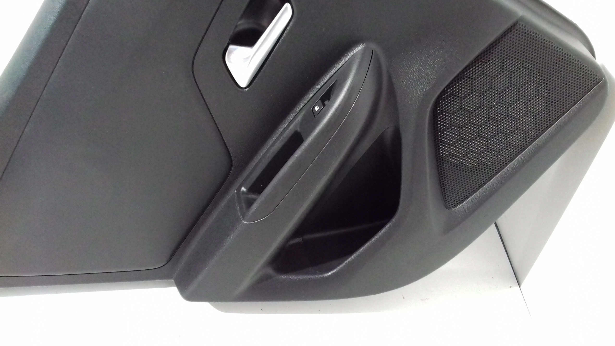 OPEL MOKKA II side door upholstery side KOMPLET 2021
