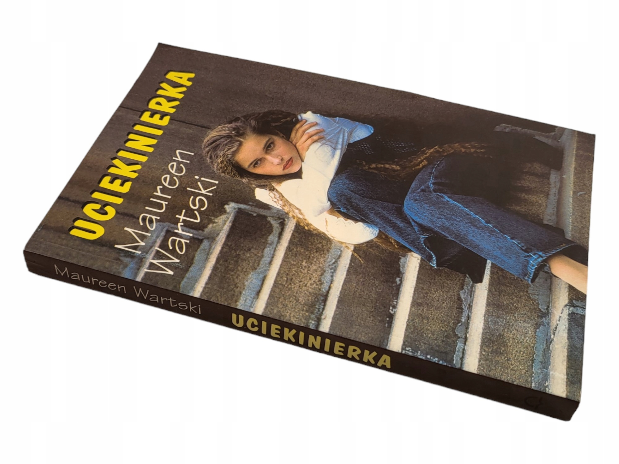 MAUREEN WARTSKI UCIEKINIERKA