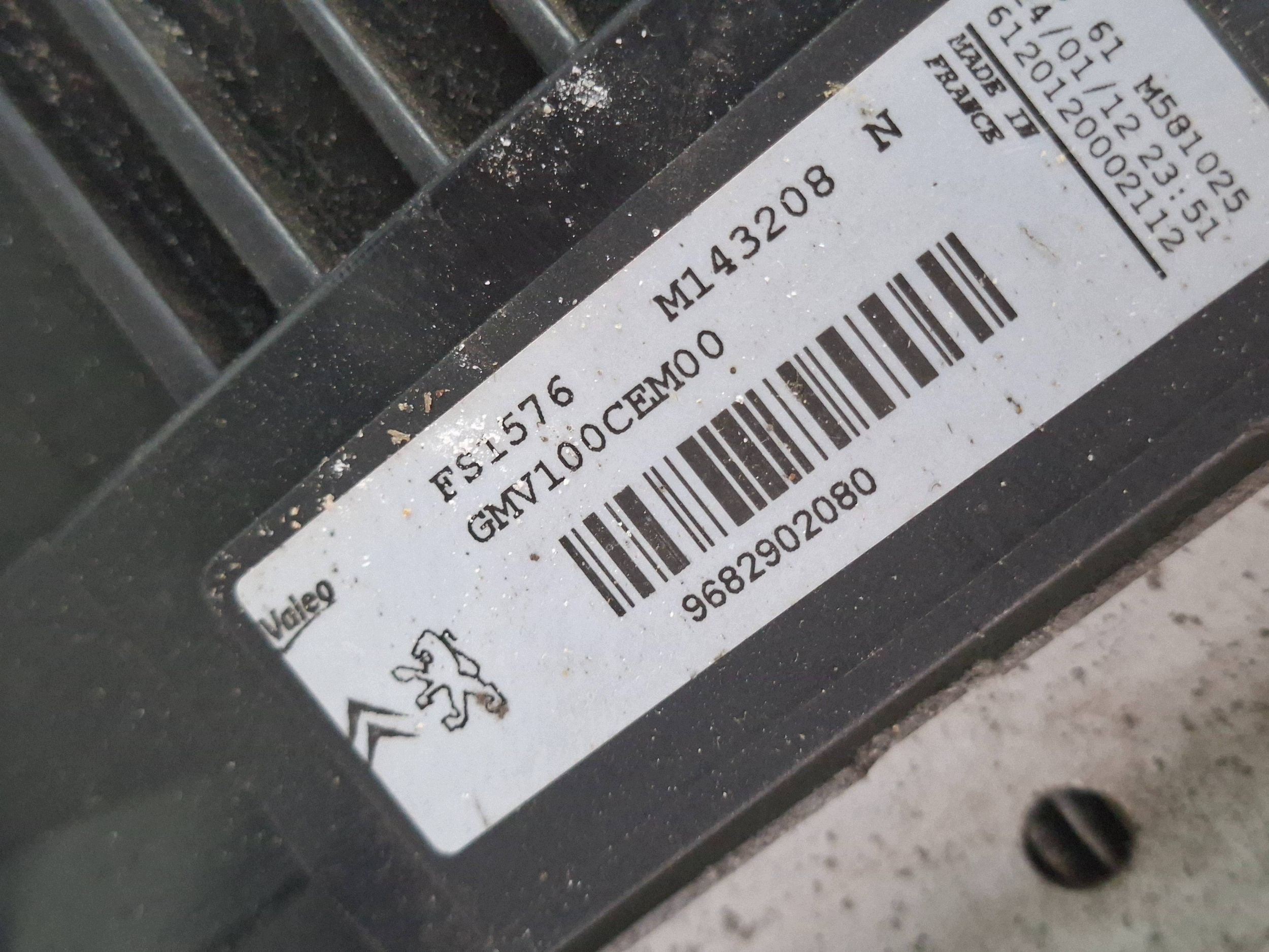 chladič vody ventilátor 9682902080 CITROEN C3 II 1.4 8V 2009