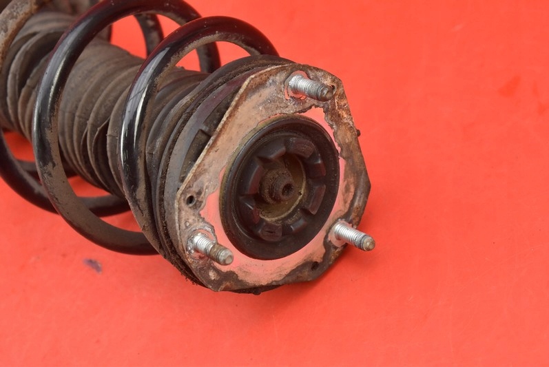 shock absorber left front FORD TRANSIT COURIER 1 and 1.5 TDCI 75 KM 14-23