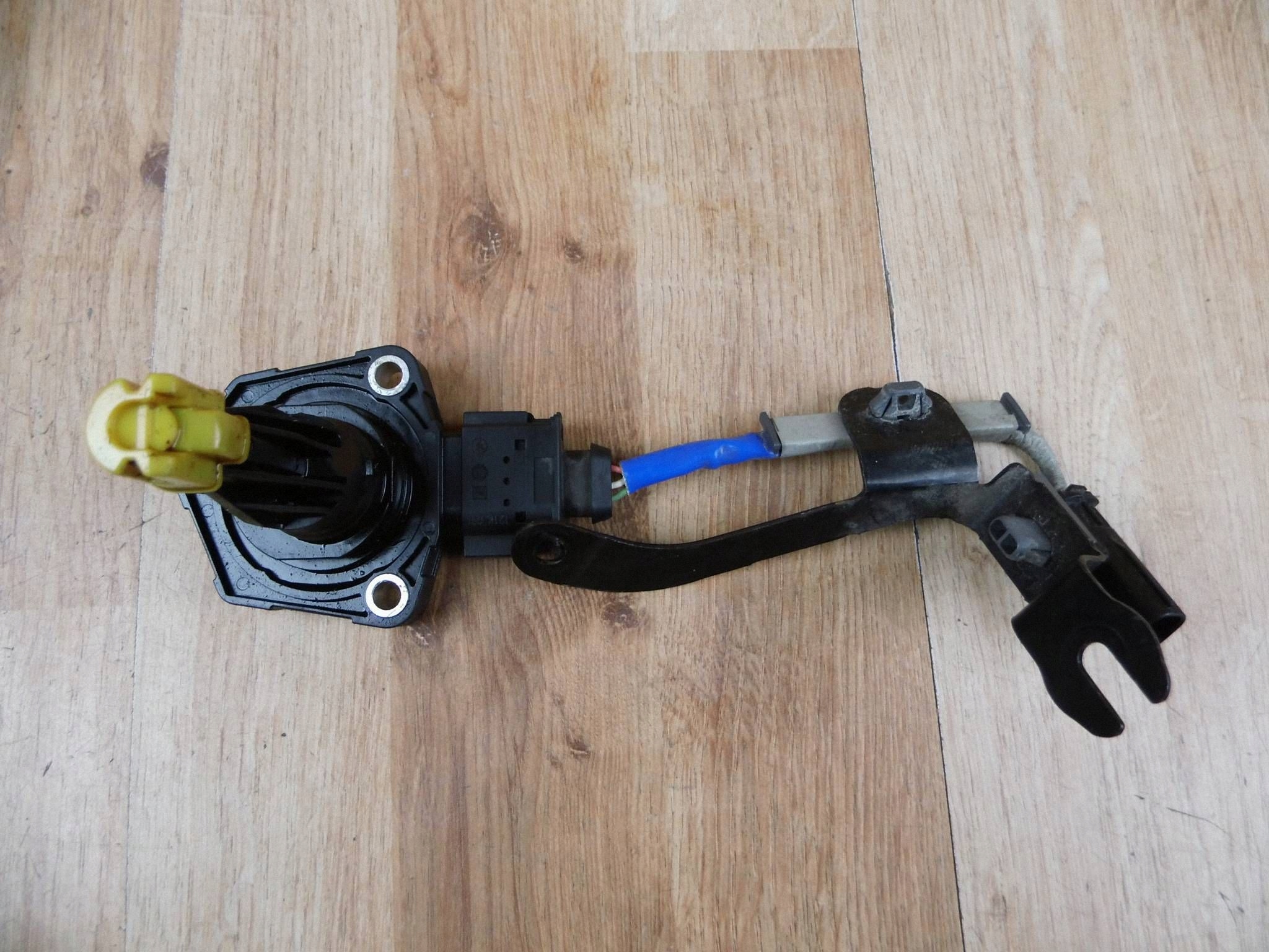 Mazda CX-5 II KF sensore Livello olio PX01-10470