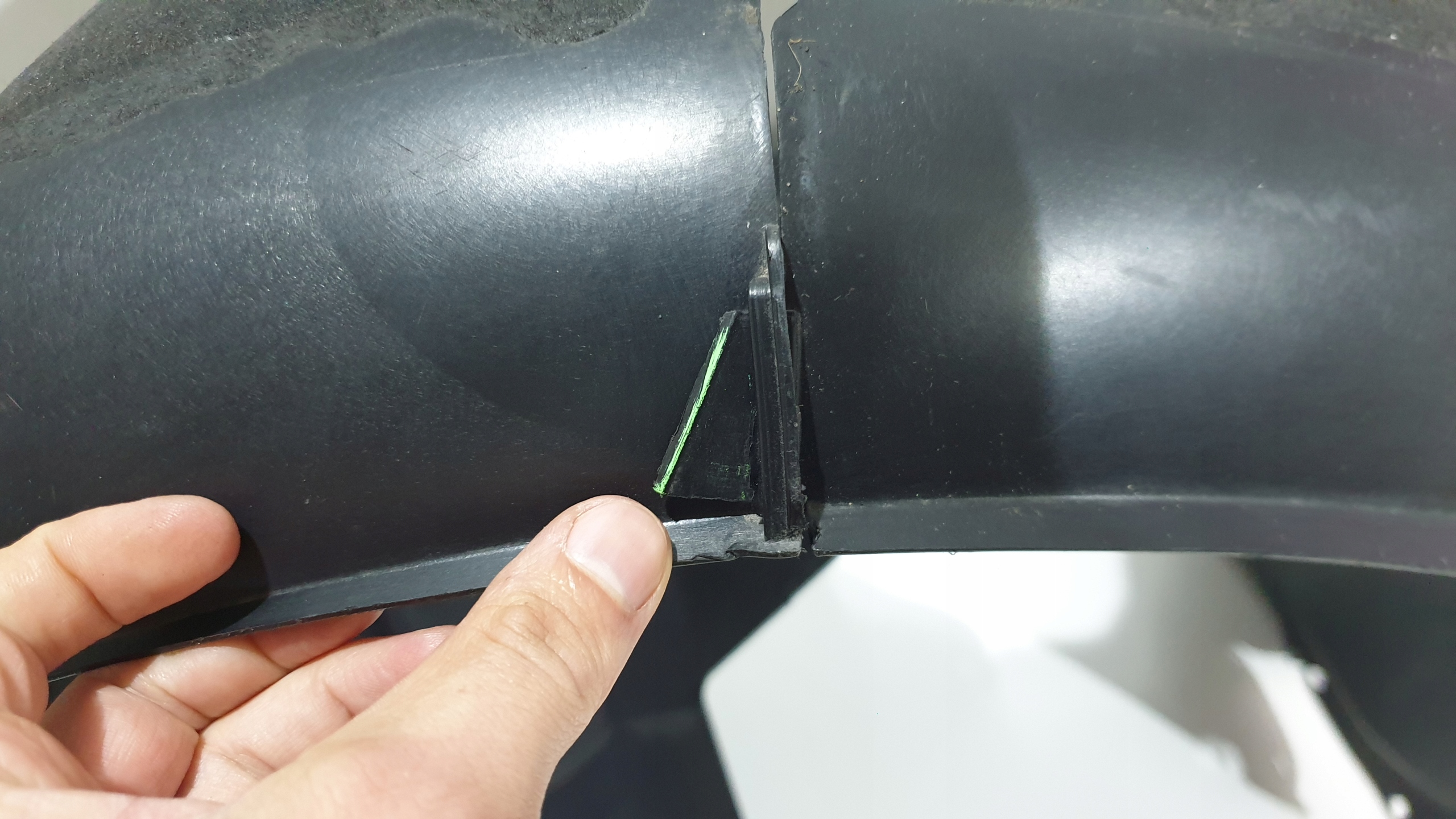 NADKOLE PRZEDNIE LEWE PRZÓD TESLA 3 1081581-00-D Wersja Europejska