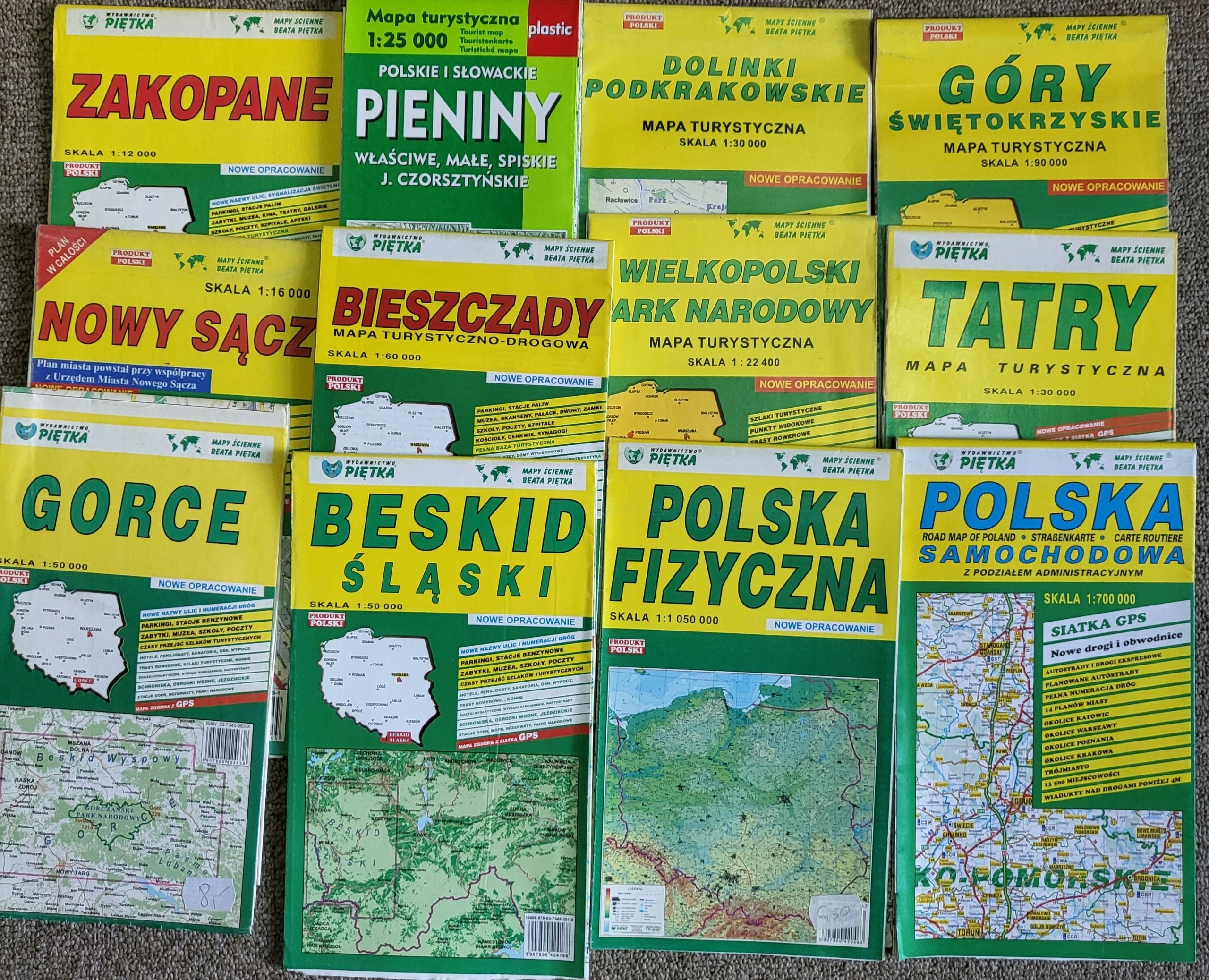 Zestaw Map (12 sztuk)