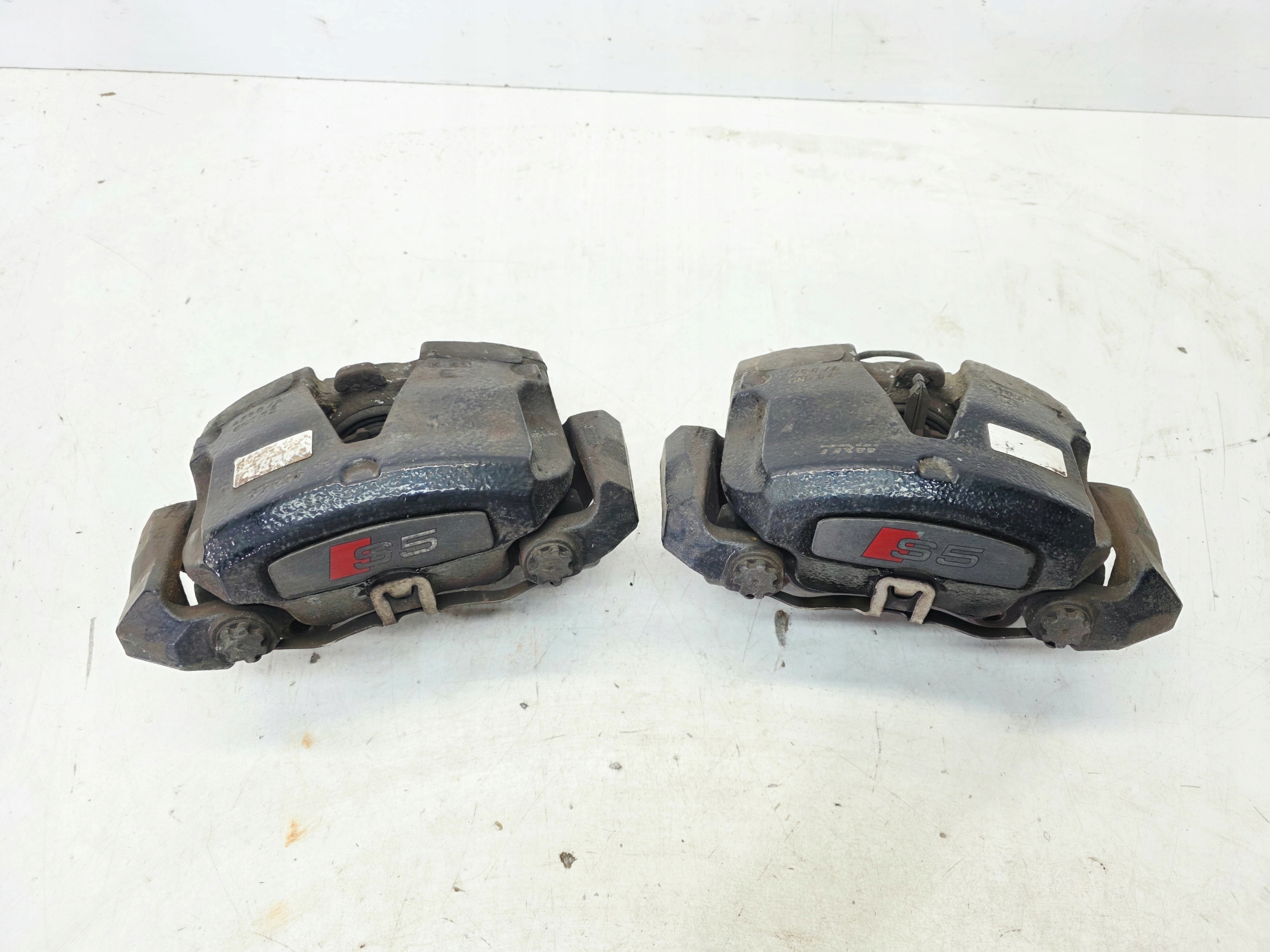 caliper brake left + right front AUDI A5 S5 8T 8T0105F 8T0106F 345MM