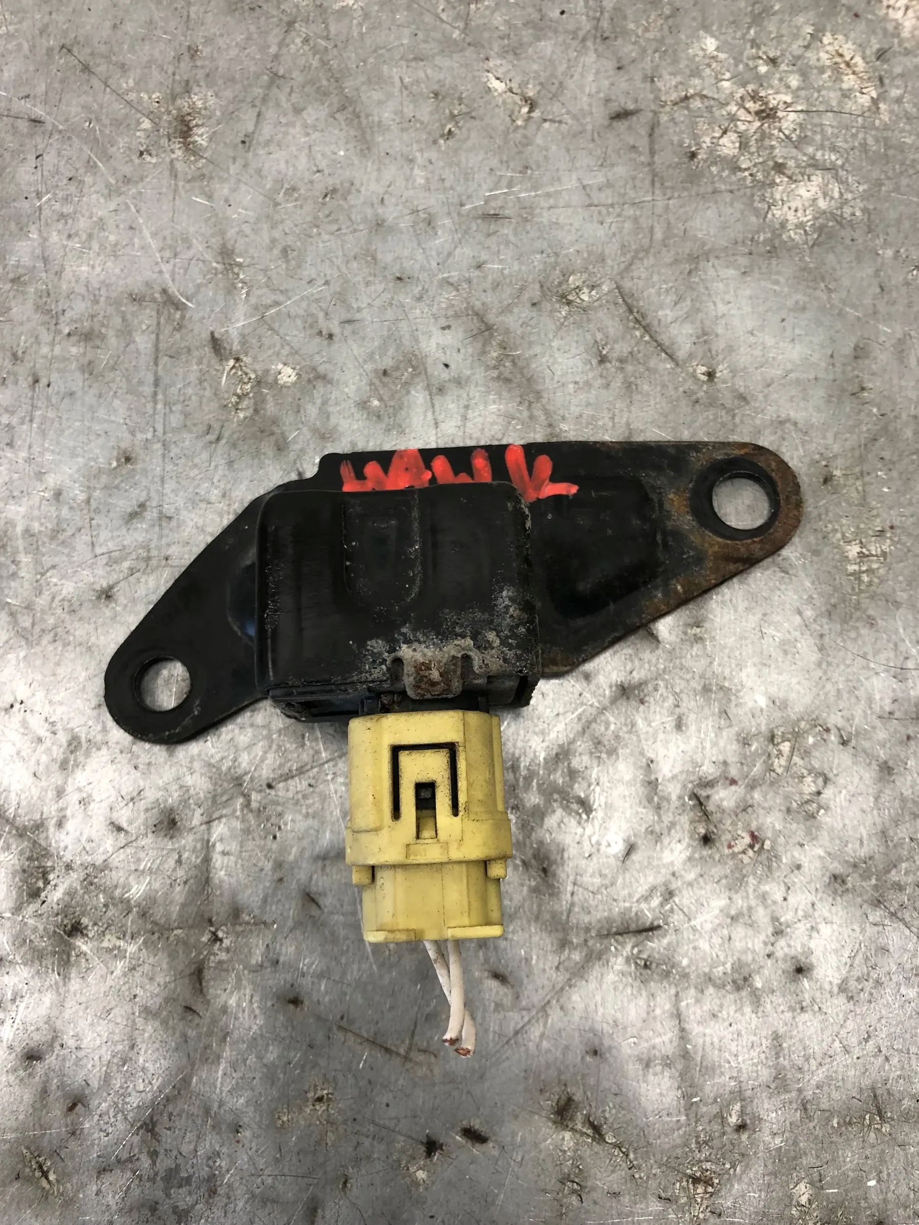 Crashsensor Drucksensor SUBARU IMPREZA II KOMBI HAWKEYE 98231FE100 187600-6100