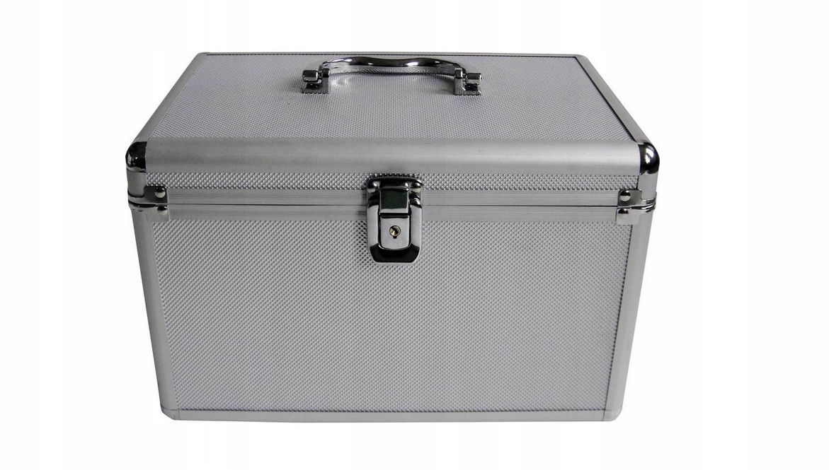 Srebrny Kuferek na płyty Cd/dvd/bluray Pojemnik Walizka Dj 300 CD