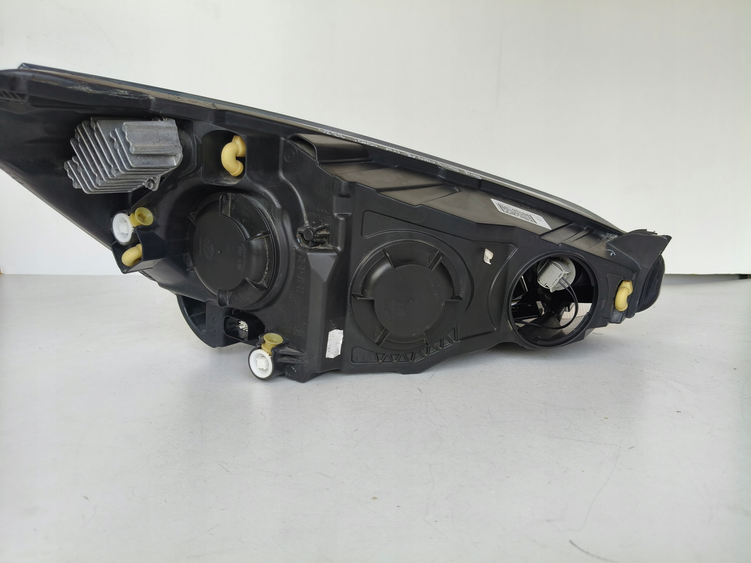 Licht links REFLEKTOR FORD FOCUS MK4 18- LED