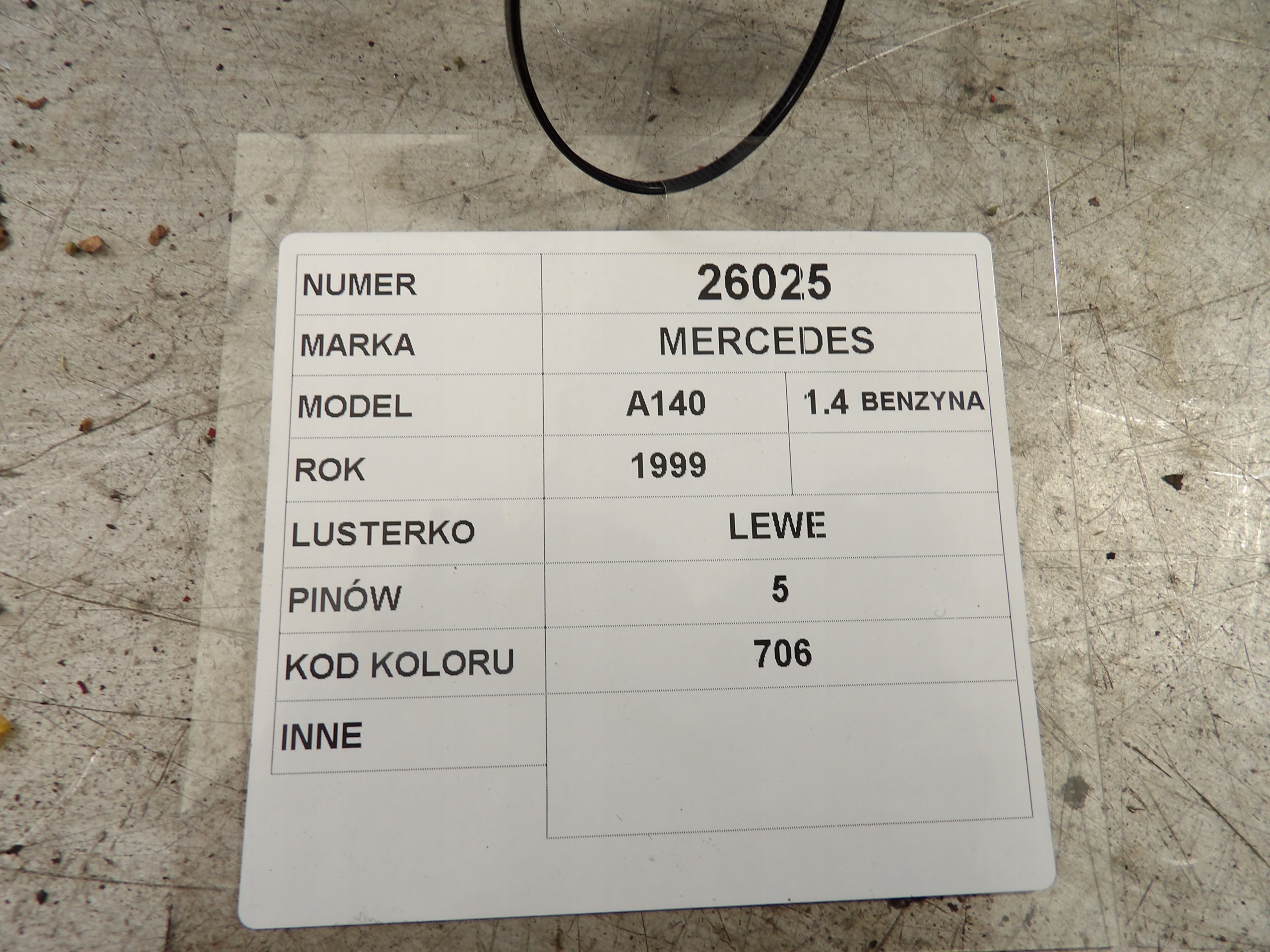 Mercedes A140 mirror left 5 vertical lak. 706