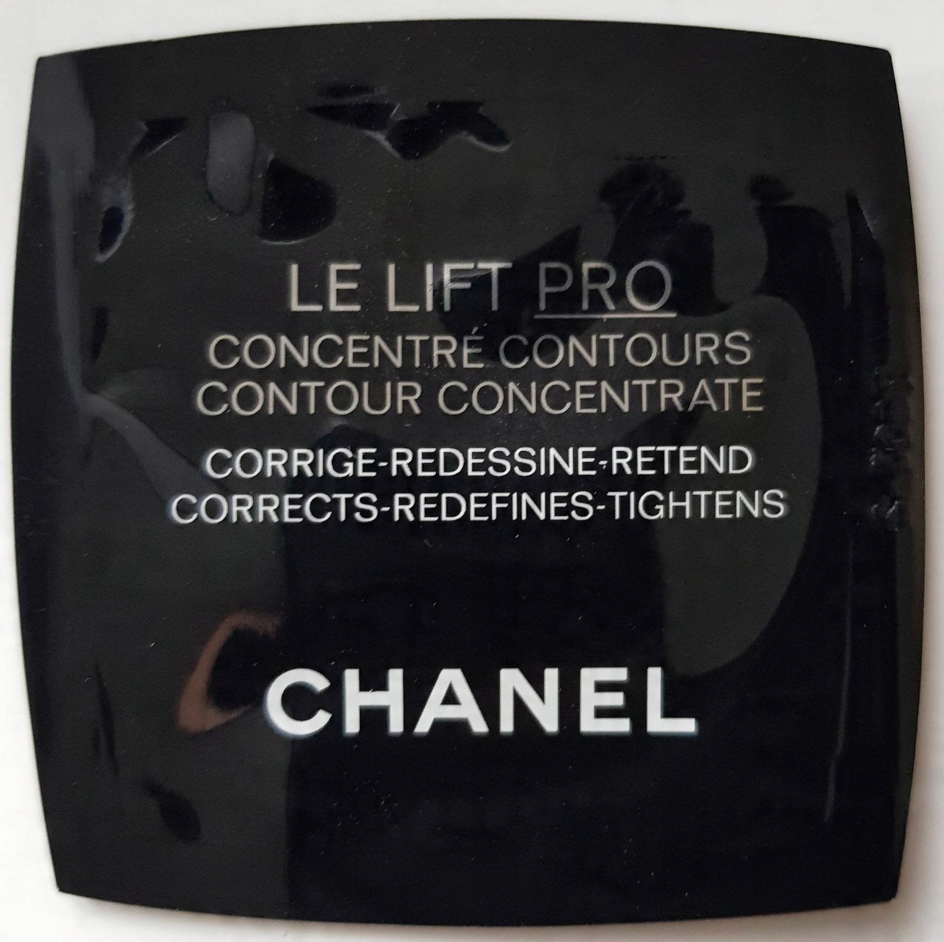 

Chanel Le Lift Pro Contour Concentrate serum 1ml