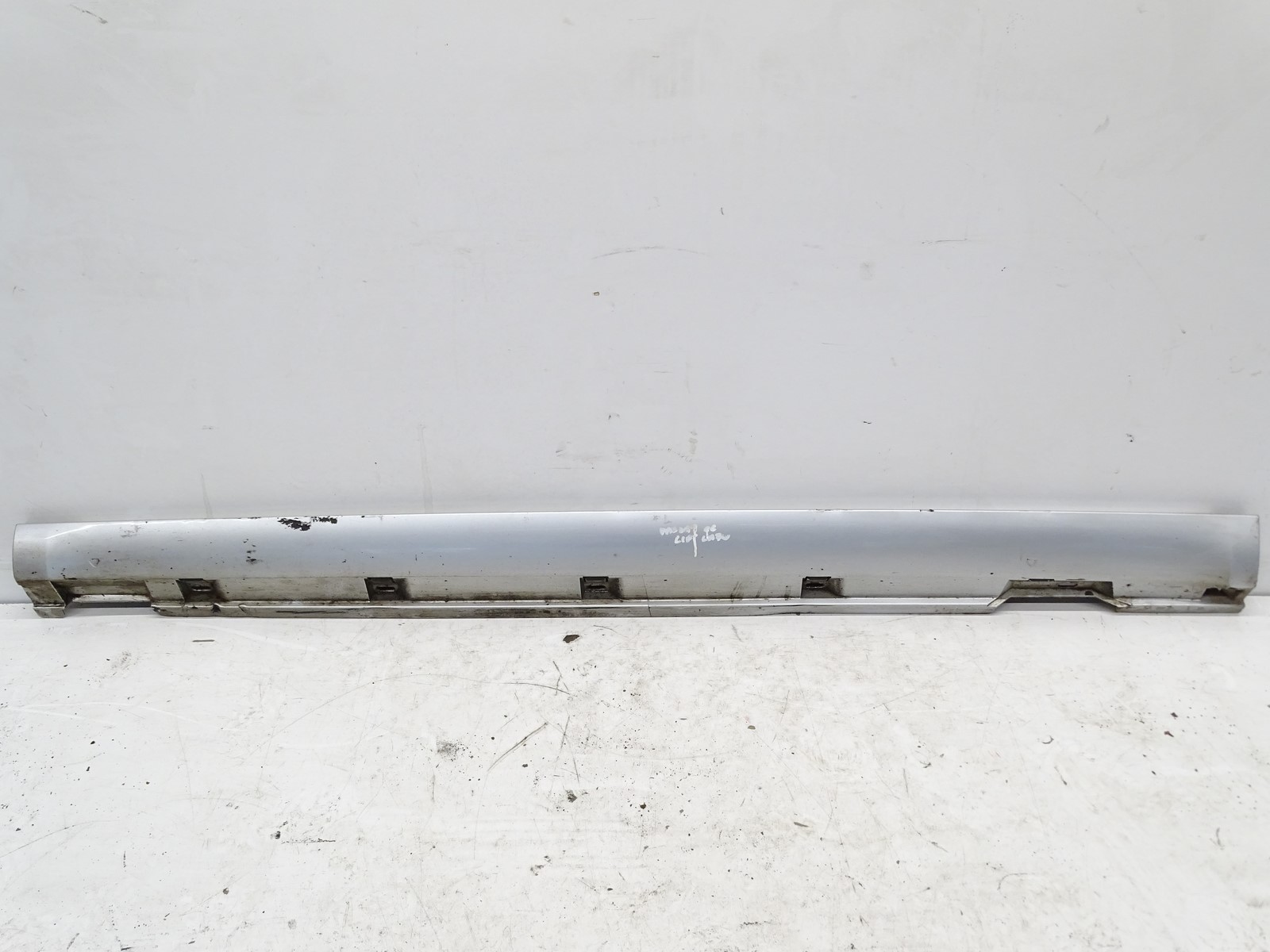 moulding threshold left VW PASSAT CC LIFT 3C8853855F