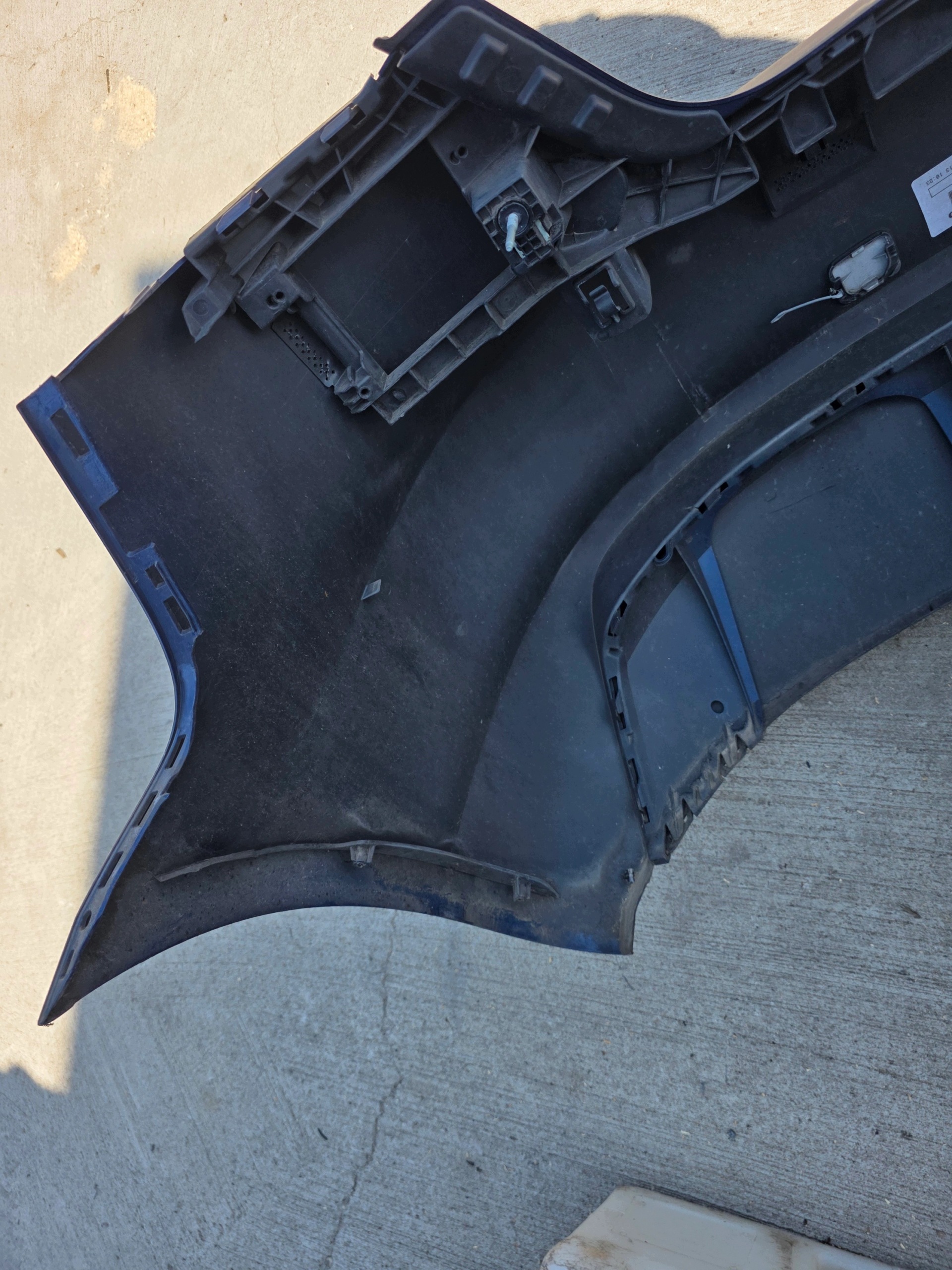 bumper rear part AUDI A3 8V SPORTBACK 5 door LX5Q complete !!!