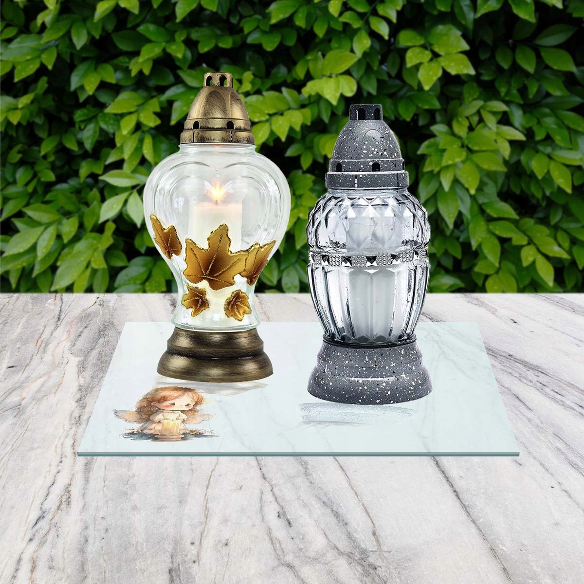 SZKLANA PODSTAWKA POD ZNICZE 25x25cm 555d Aniołek Wysokość produktu 0.5 cm