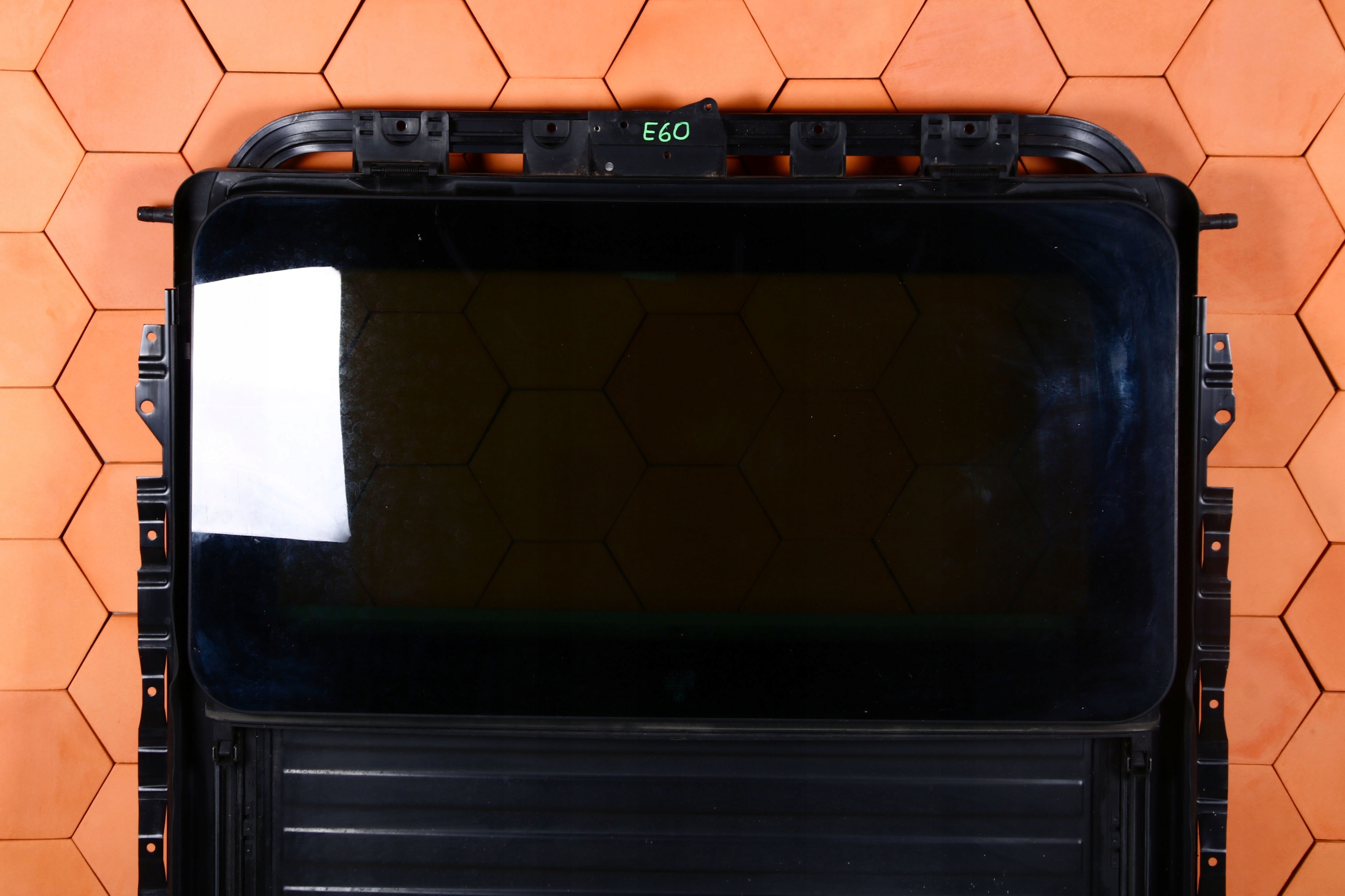 BMW 5 E60 SEDAN SZYBERDACH SZKLANY Car type Passenger cars