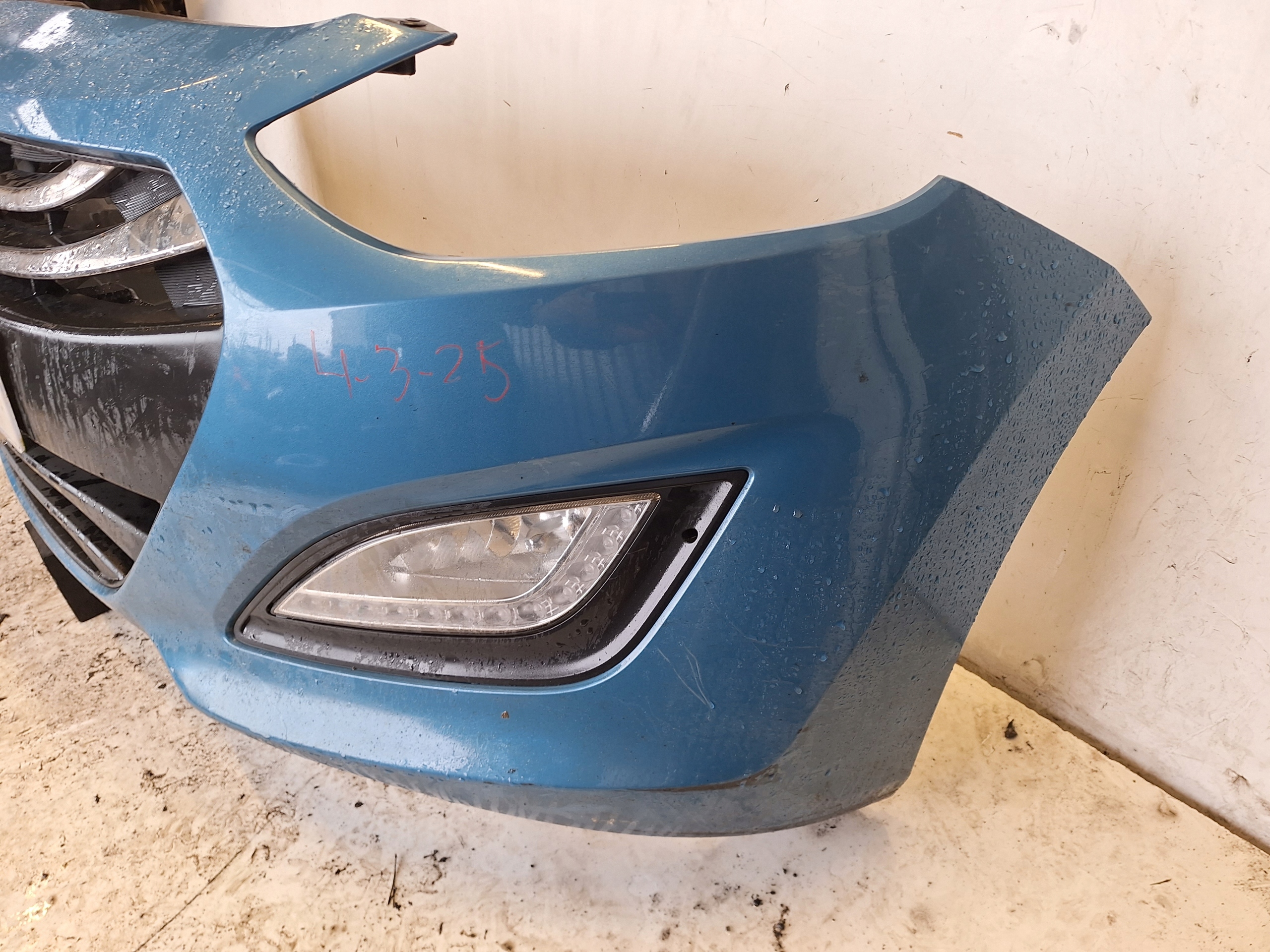 HYUNDAI I30 II 12-15 bumper + LED