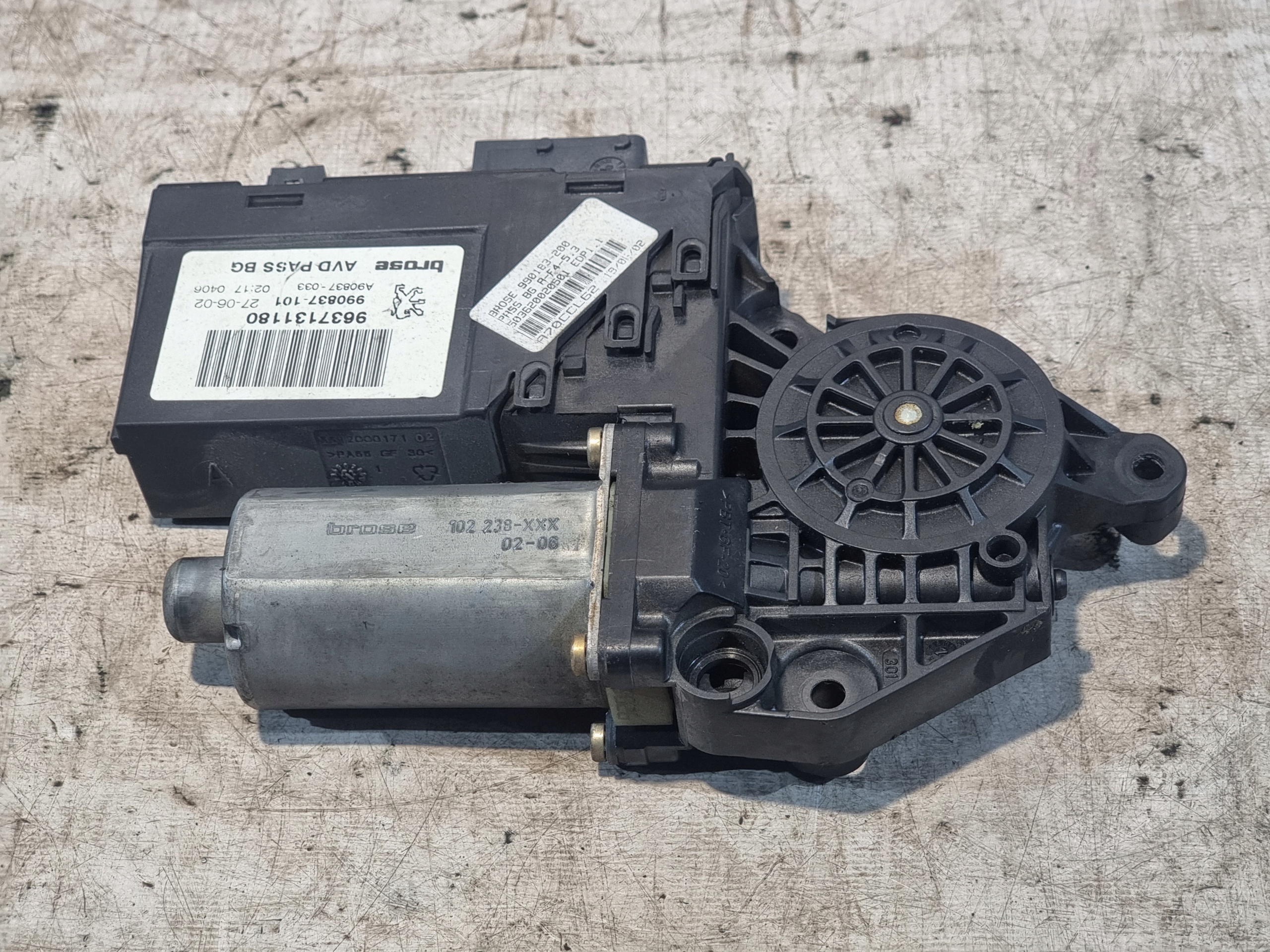 mini motor windows left front OE 9637131180 PEUGEOT 307 3D 02r