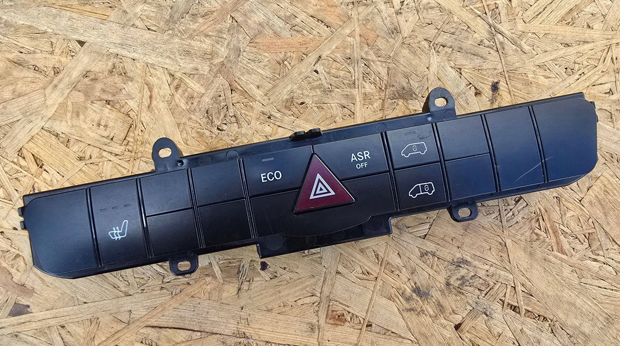 switch PANEL of warning lights MERCEDES SPRINTER 906 W906 A9069050301