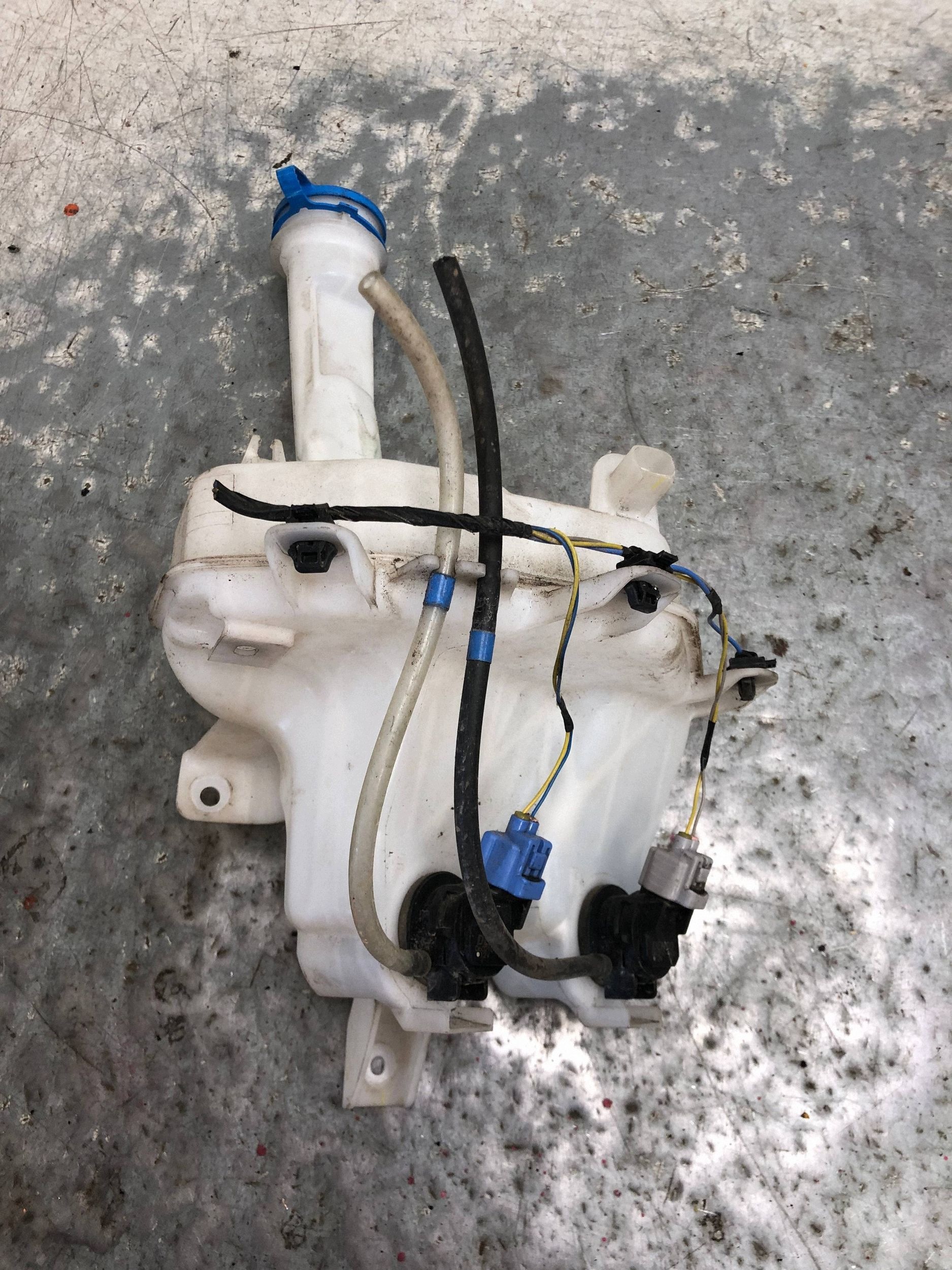 tank SRPYSKIWACZY SUZUKI CELERIO TG060851