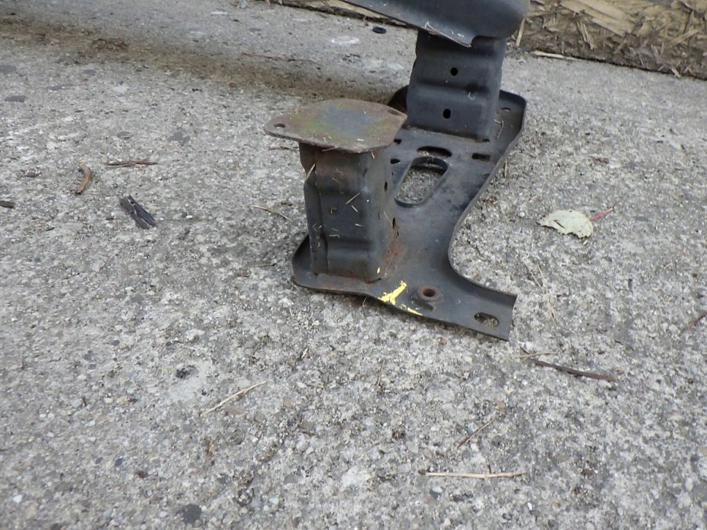 MINI COOPER ONE R56 06- bumper support front