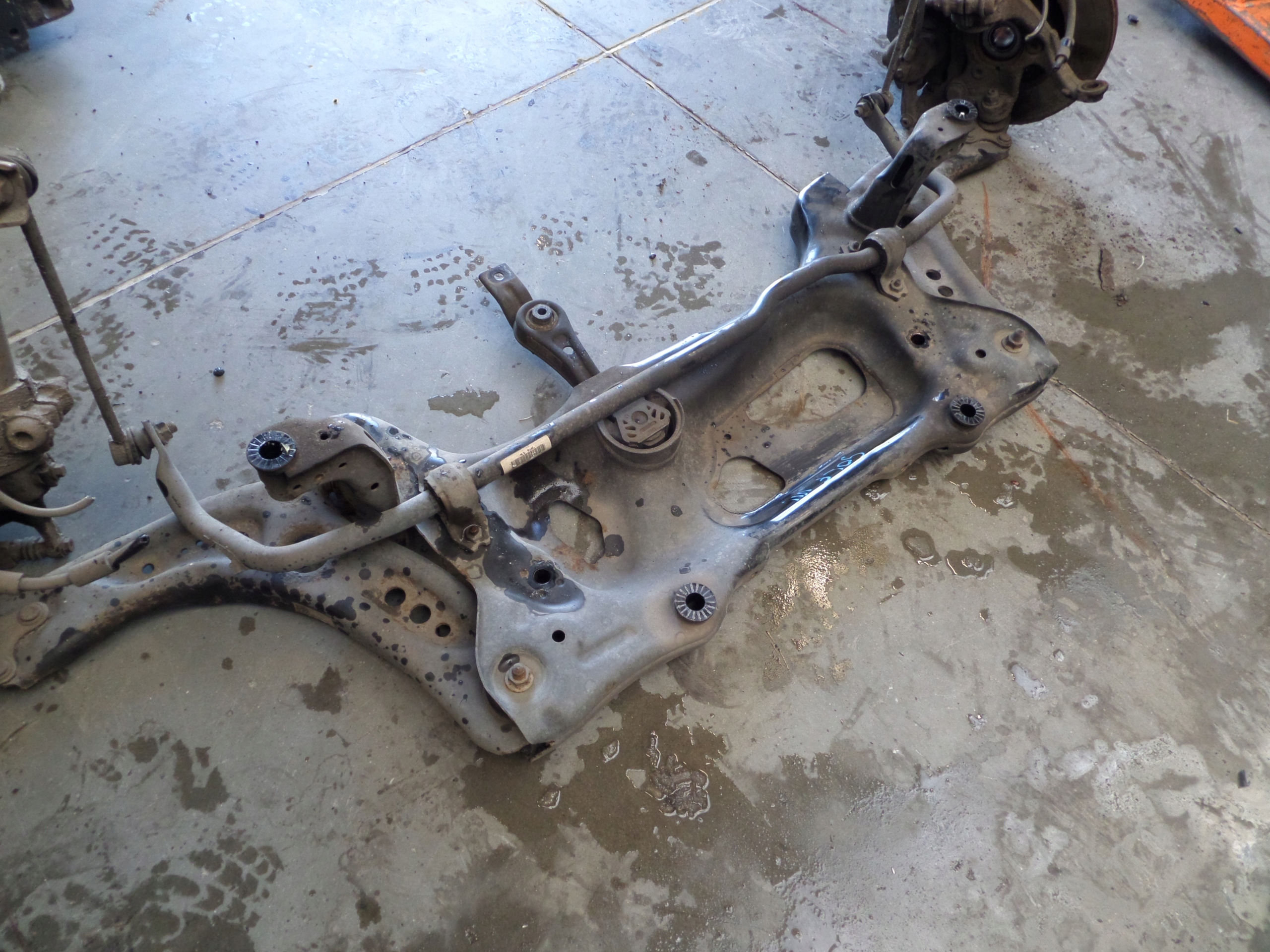 sider subframe axle beam sususpension front front VW GOLF VII