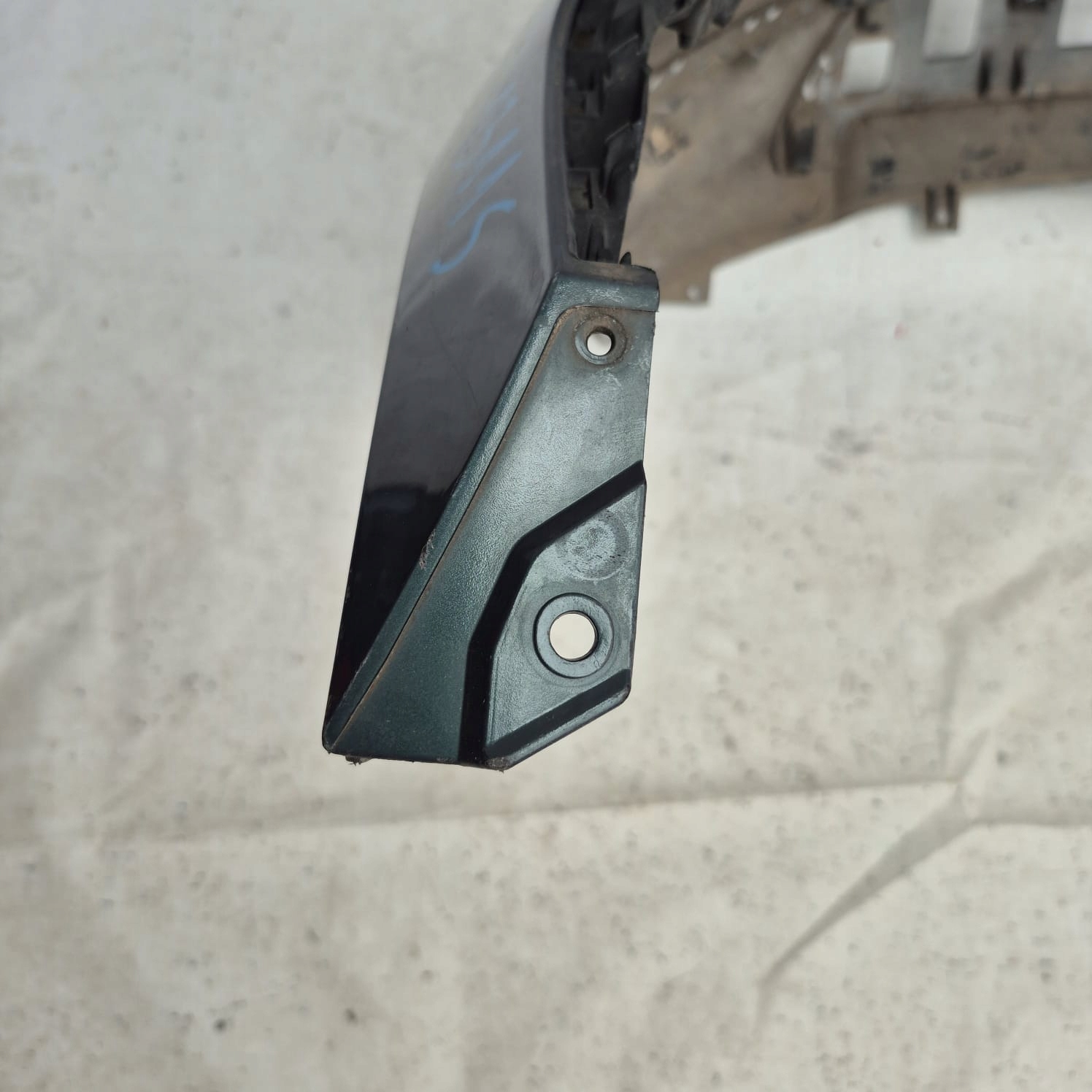 HYUNDAI IONIQ 5 21-24 bumper front front PDC