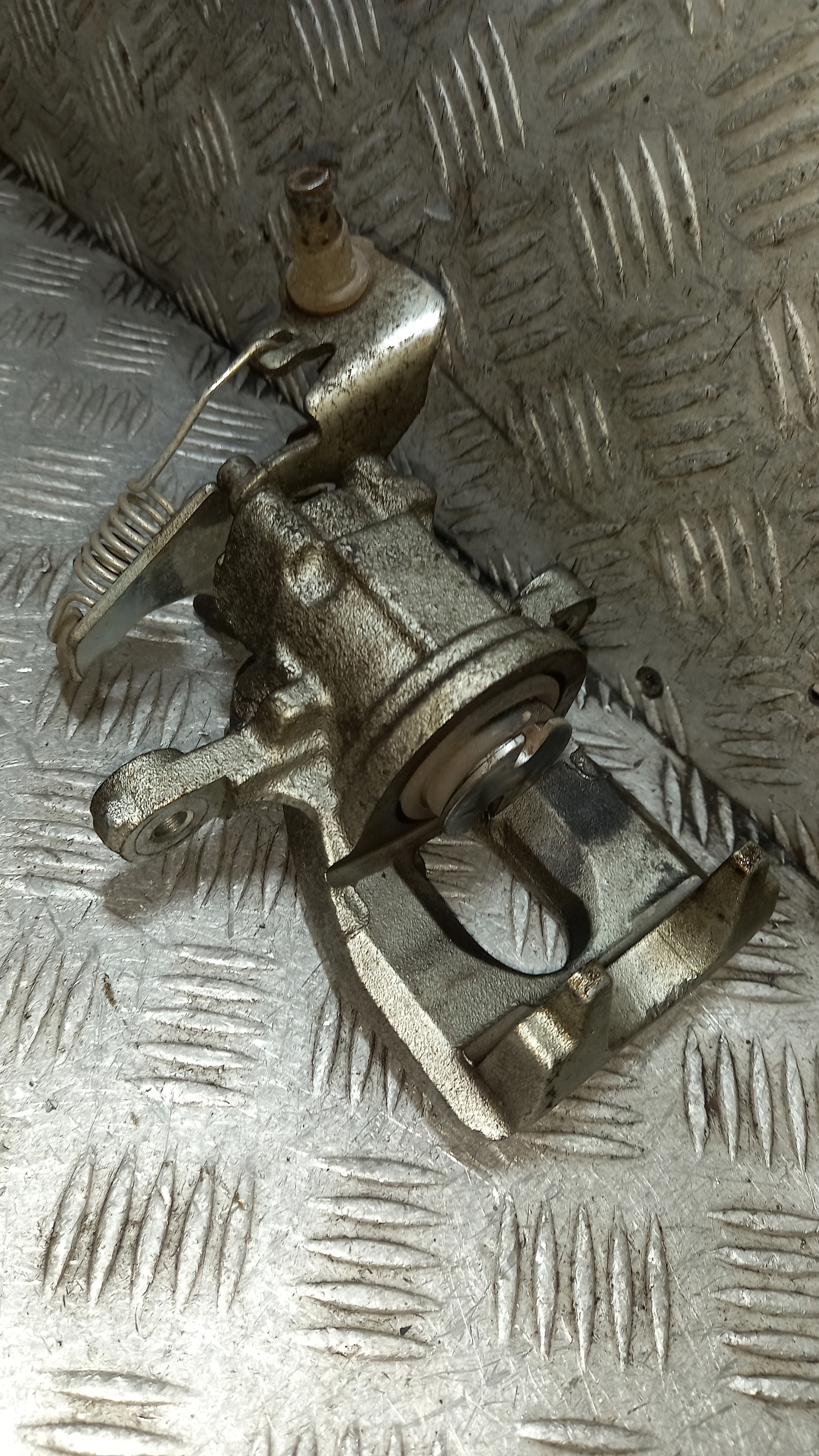 caliper brake right rear part rear FORD MONDEO MK 3