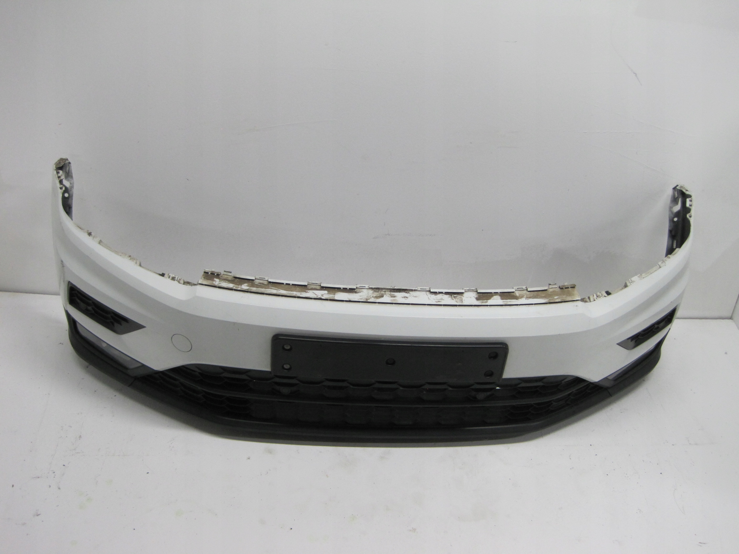 Frontstoßstange VW TIGUAN 5NA 4 PDC 17R vorne