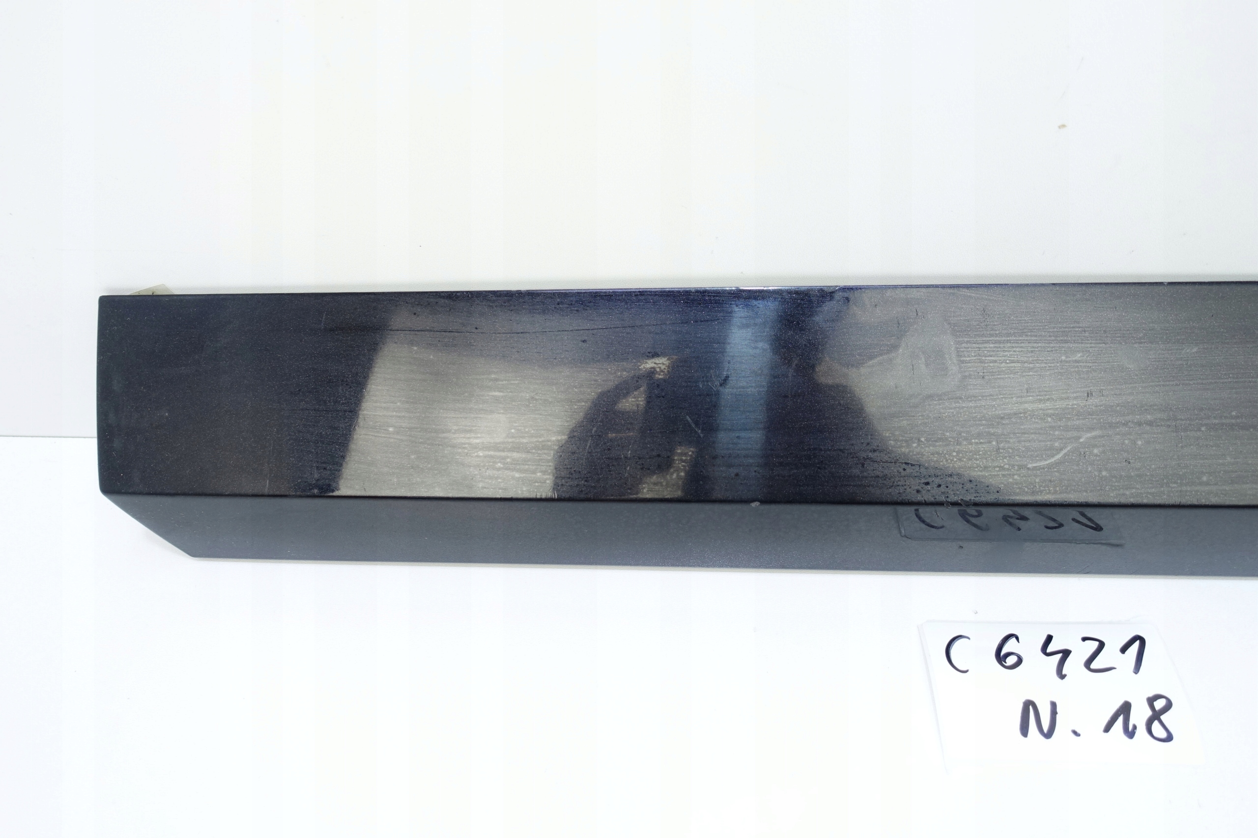 moulding door left rear part SKODA SUPERB III 3V0