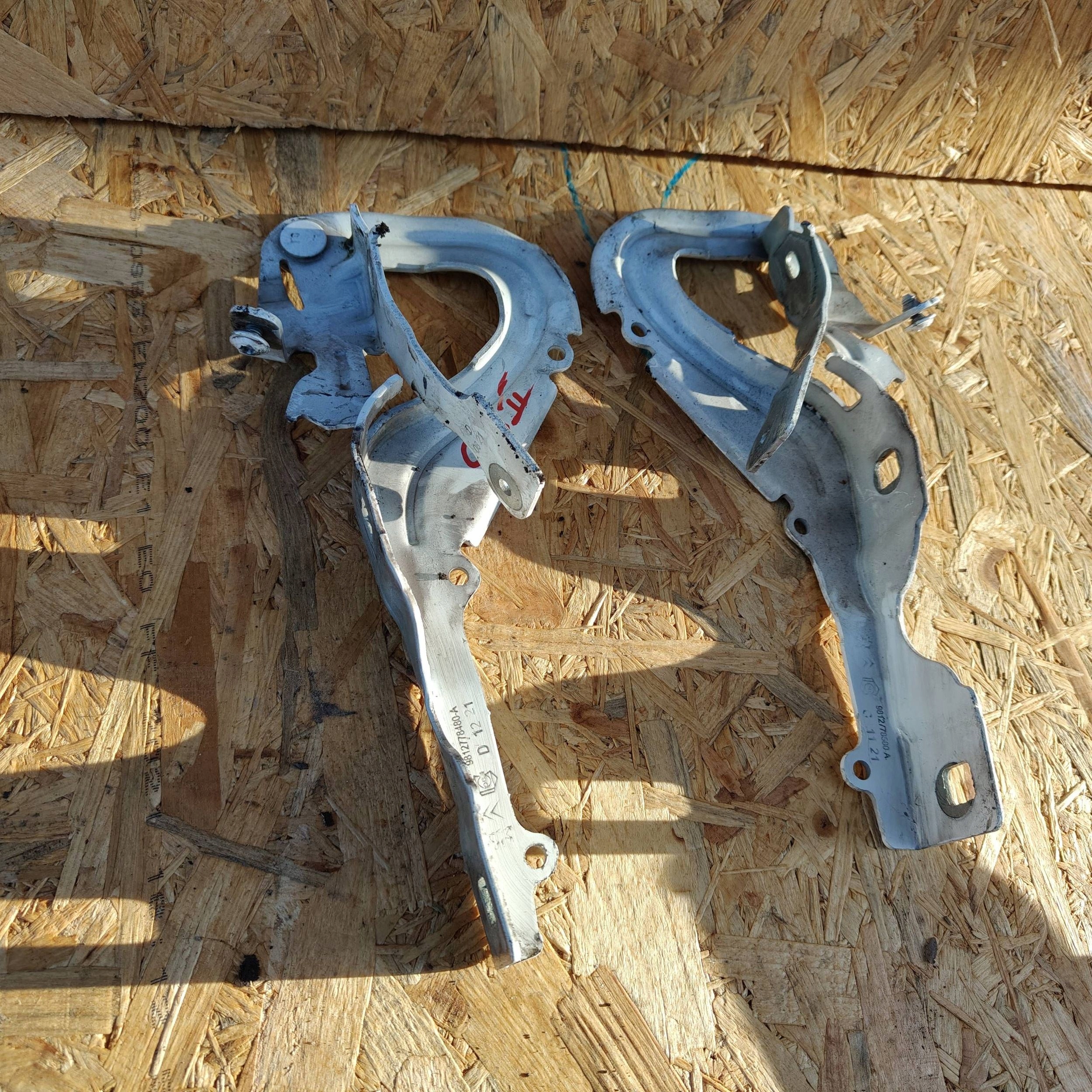Cerniere cofano Komplet Citroen C3 9812778480