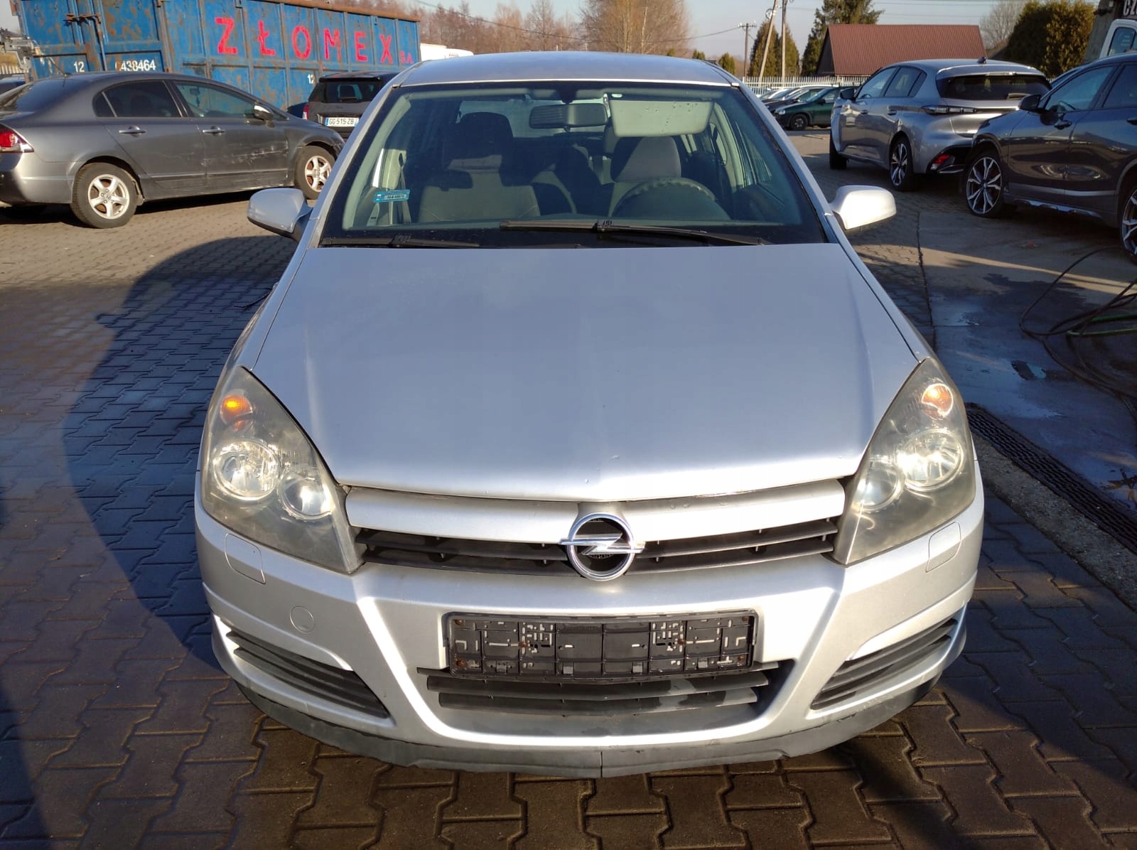OPEL ASTRA H 3 III 04- light REFLEKTOR right front front HELLA EUROPA