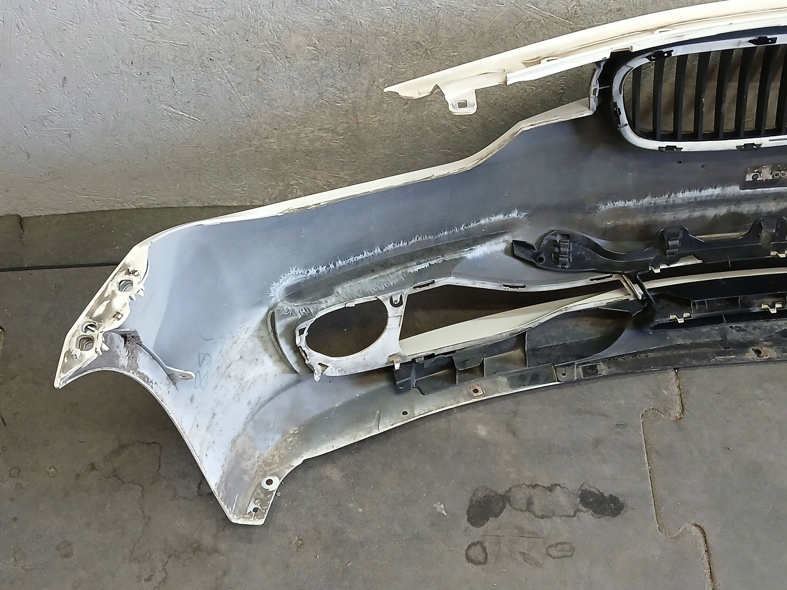 bumper front BMW III 3 F30 F31