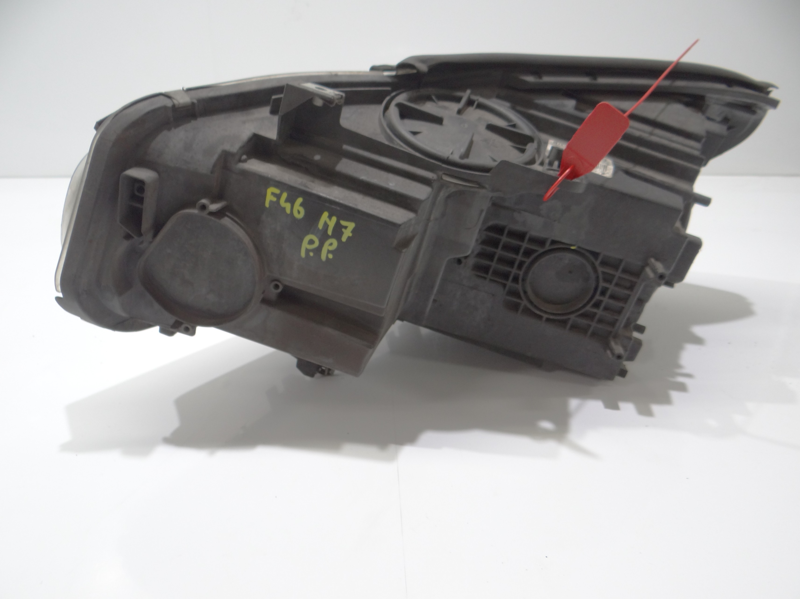 Licht rechts vorne BMW F46 7422576