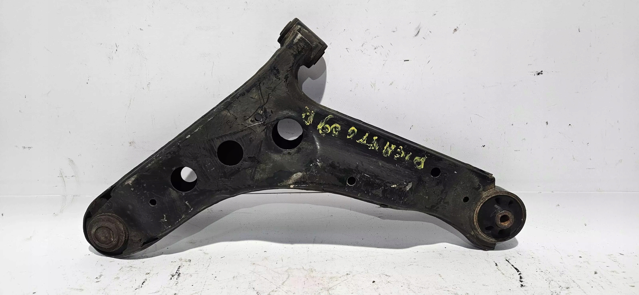 arm right front KIA PICANTO and 2003-11 original