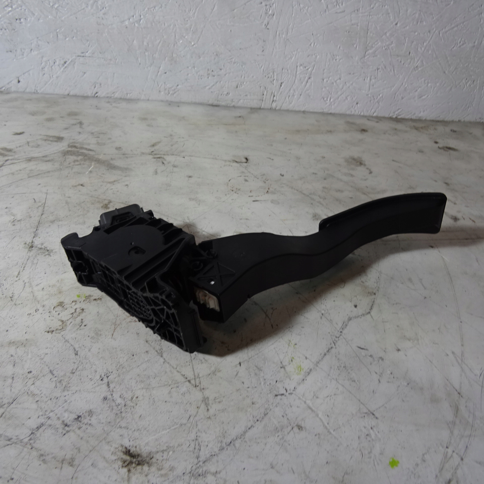 SEAT LEON IV 4 1.5TSI accelerator pedal 5Q1723503K