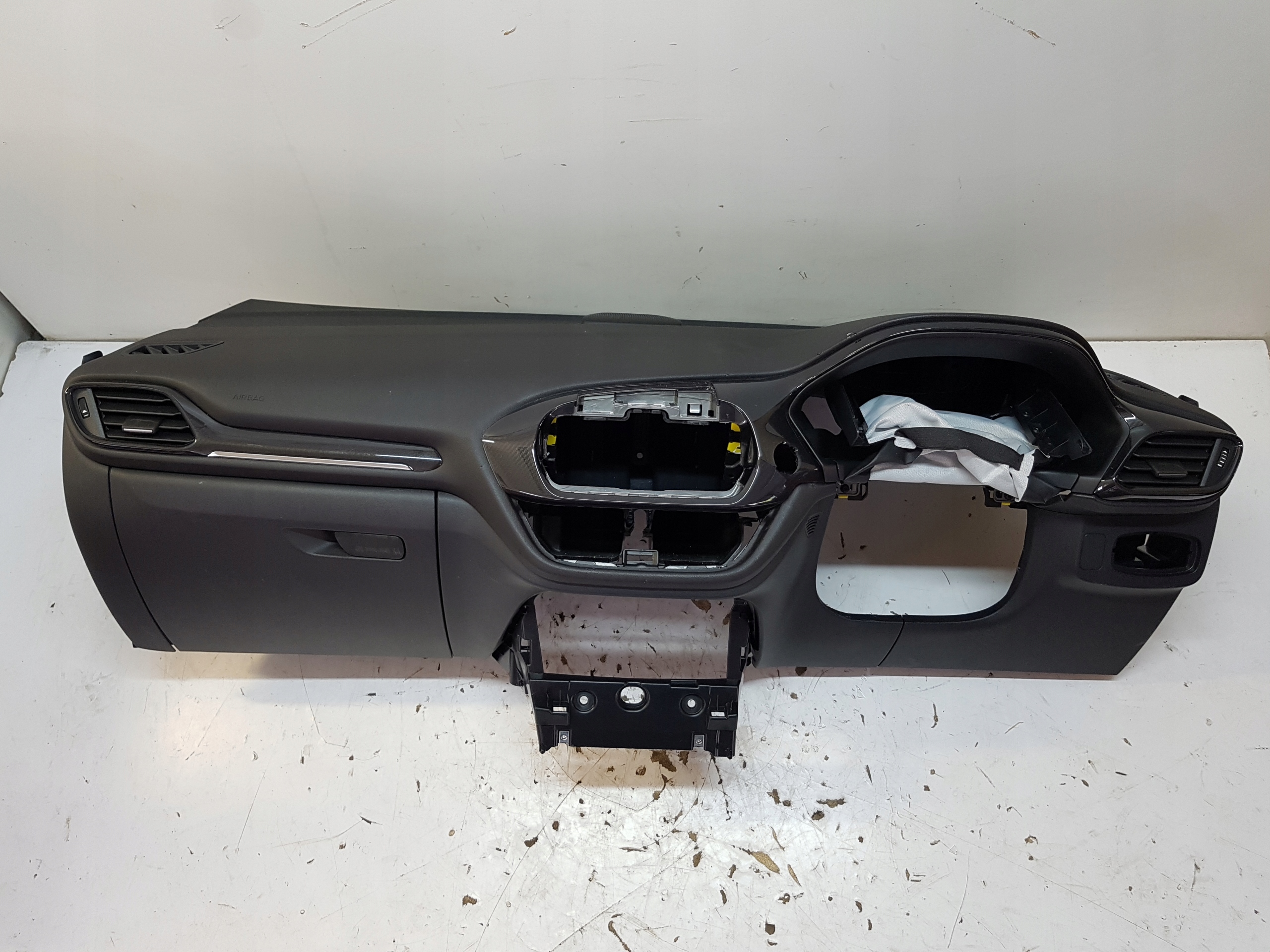 FORD PUMA MK2 dashboard console cockpit dashboard UK