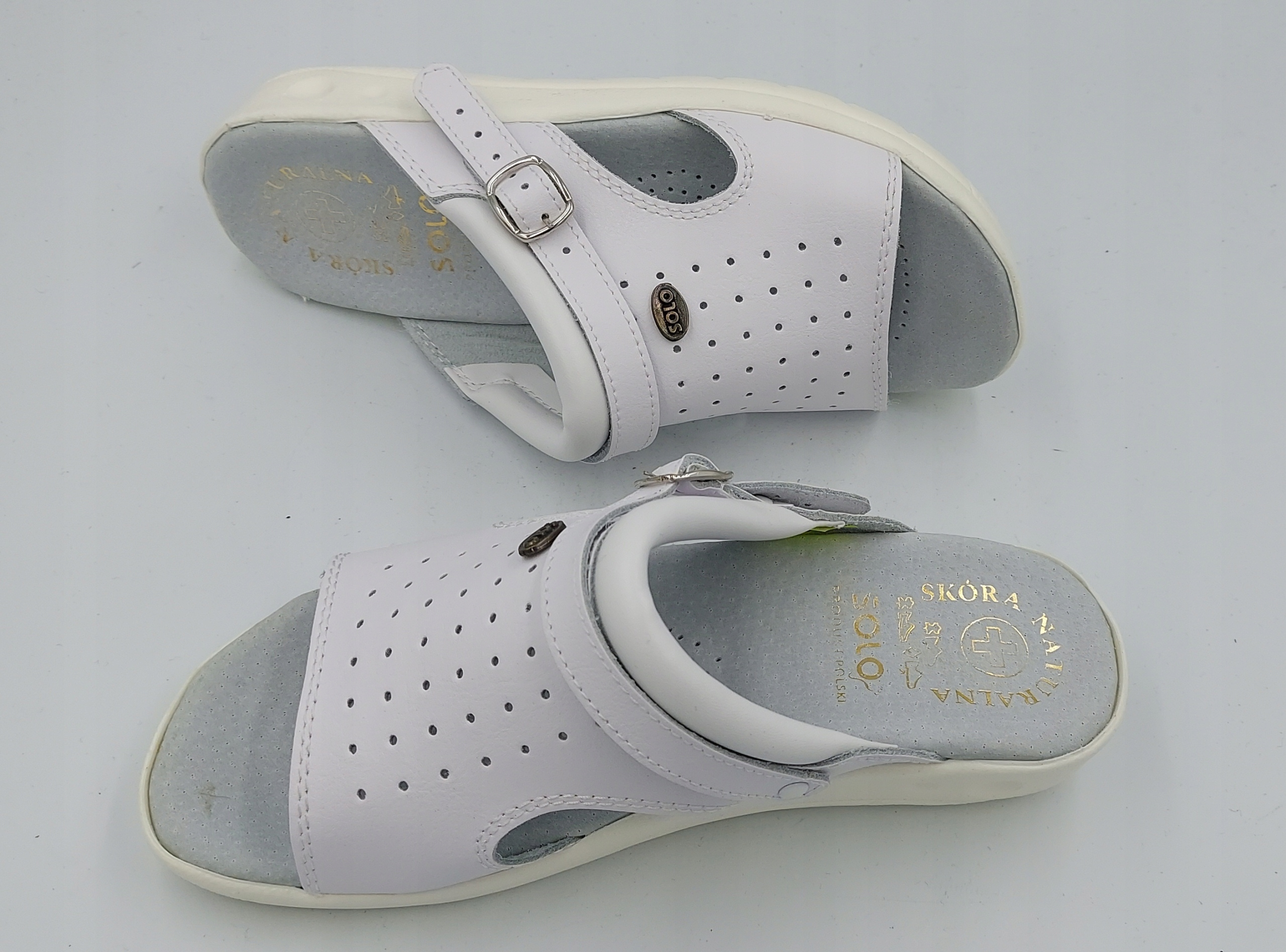 Klapki zdrowotne mezakryte SOLO 0101 białe 39 Rozmiar 39