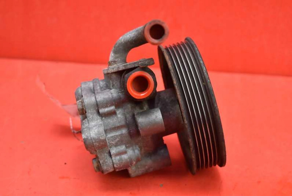 servo pump 0K2KC32600 KIA CARENS 2 II 2.0 CRDI 111 KM 02-06