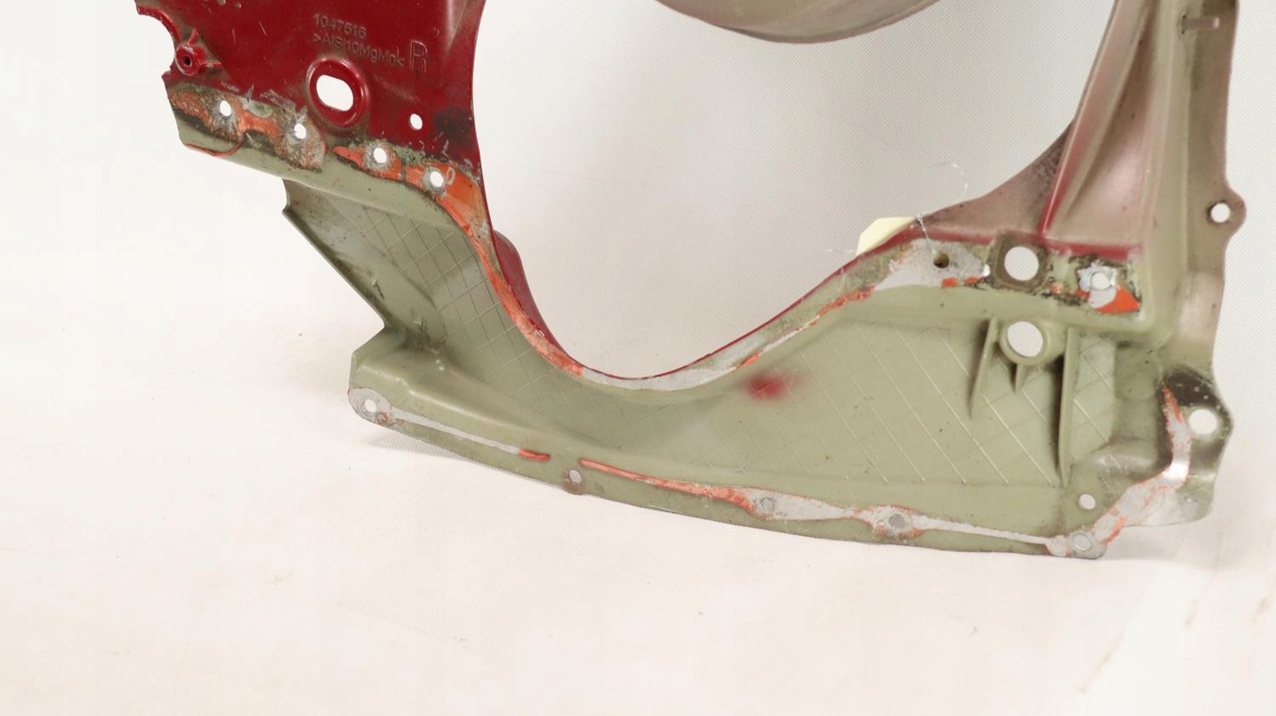 TESLA MODEL S LIFT KIELICH PRAWY PRZOD 1047516 S0A Installation side front right