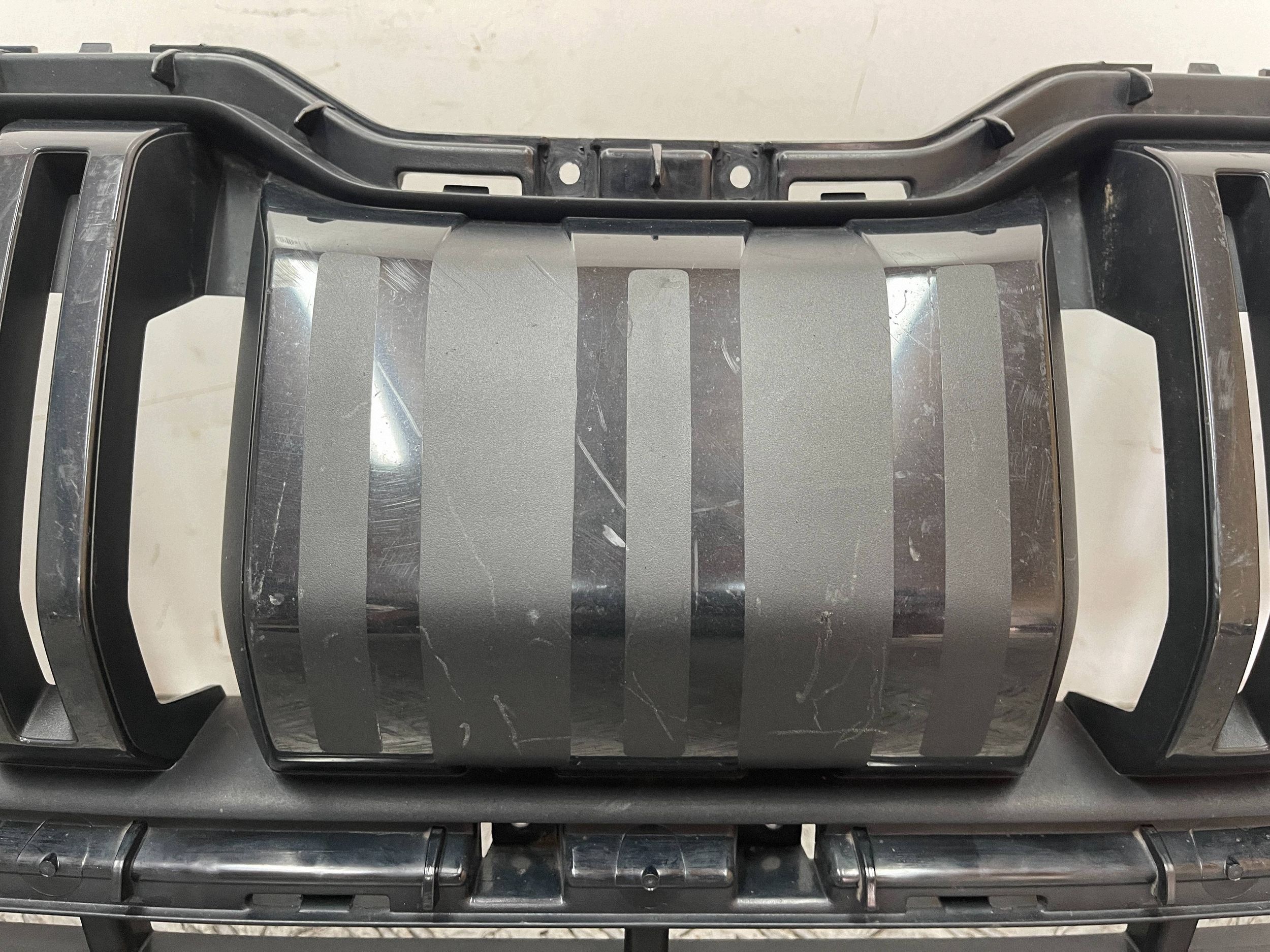 grille radiator grill front SKODA KODIAQ 16- 565853653A