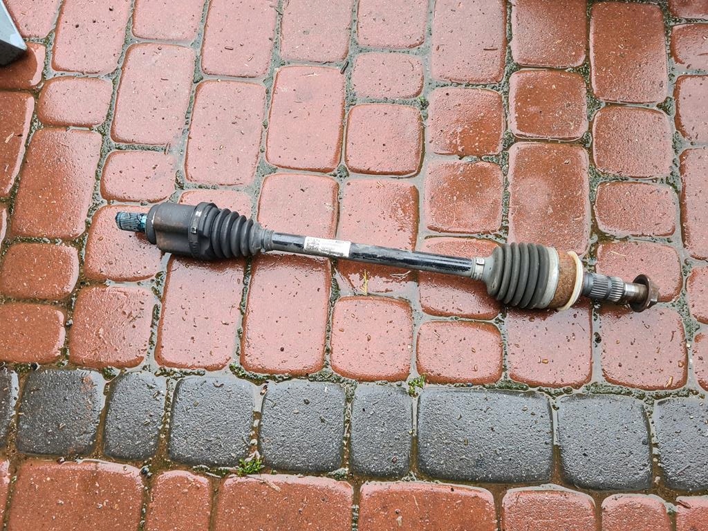 semi-axis semi-axis 4x4 Opel Insignia B 84142833 ABDY