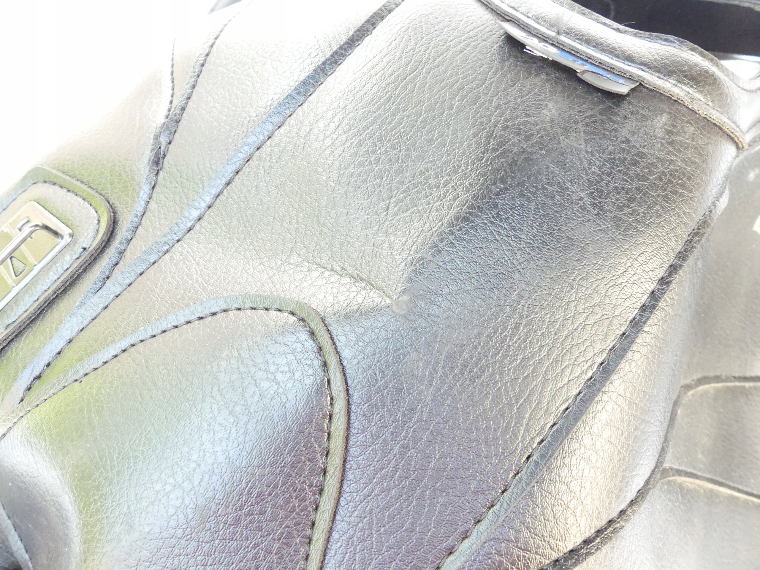 Bb090c47400386a0ce6690230782