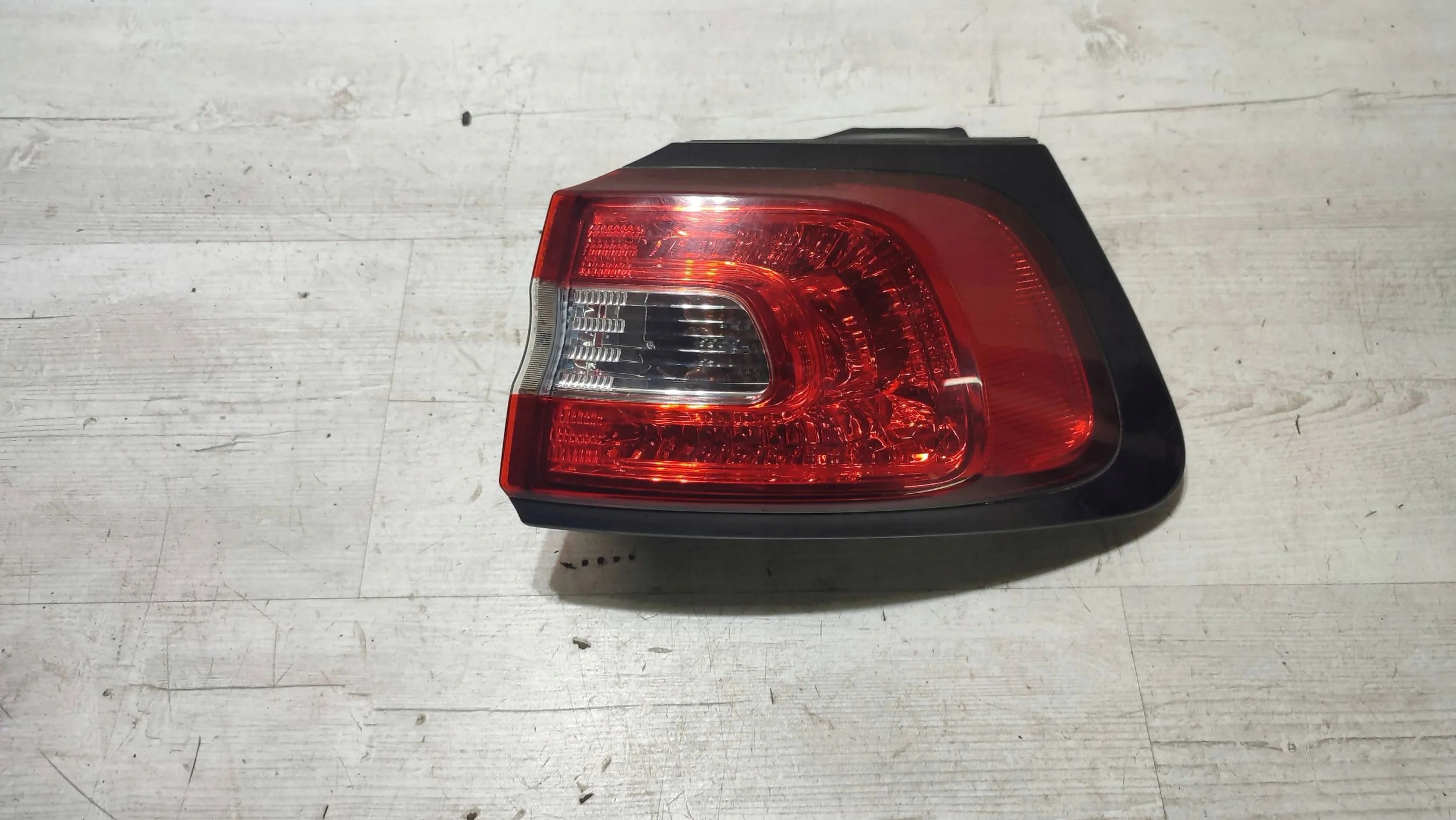 Jeep Cherokee 2015 rear part side right light rear