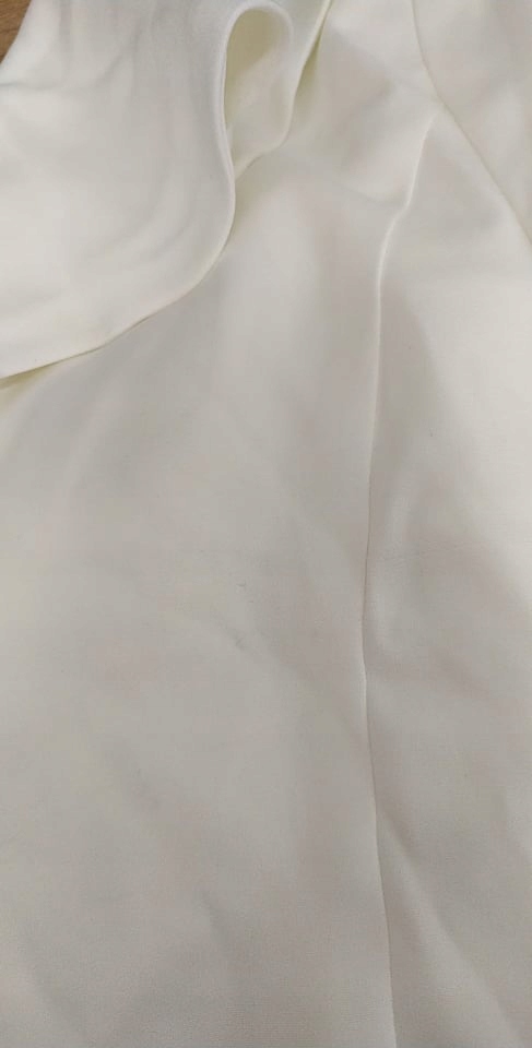 LAVISH ALICE SUKIENKA ELEGANCKA ECRU MINI 38M 1AAV Rozmiar M