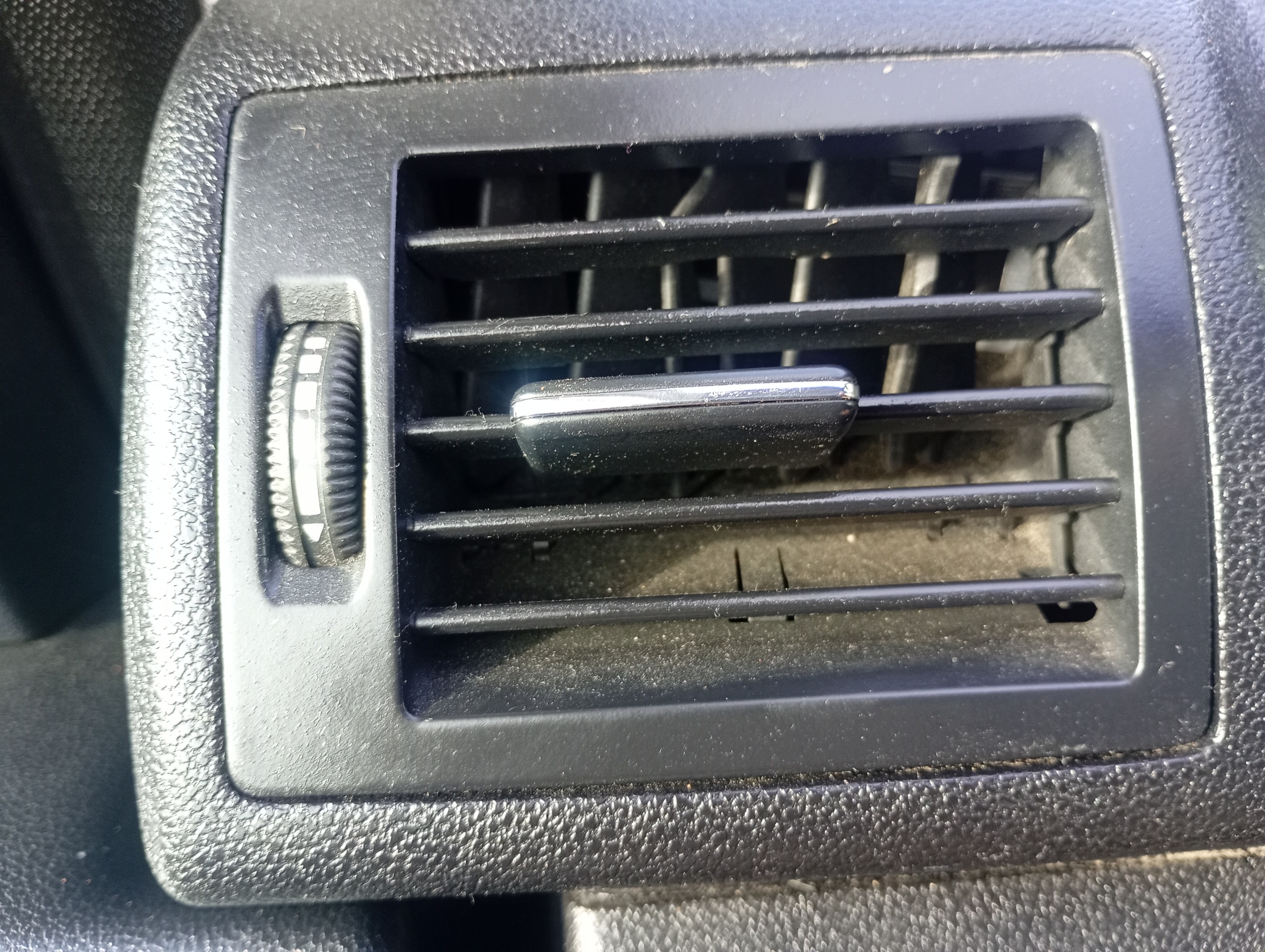 grid air conditioning devices air left driver´s Mercedes A-KLASA W169 04-12