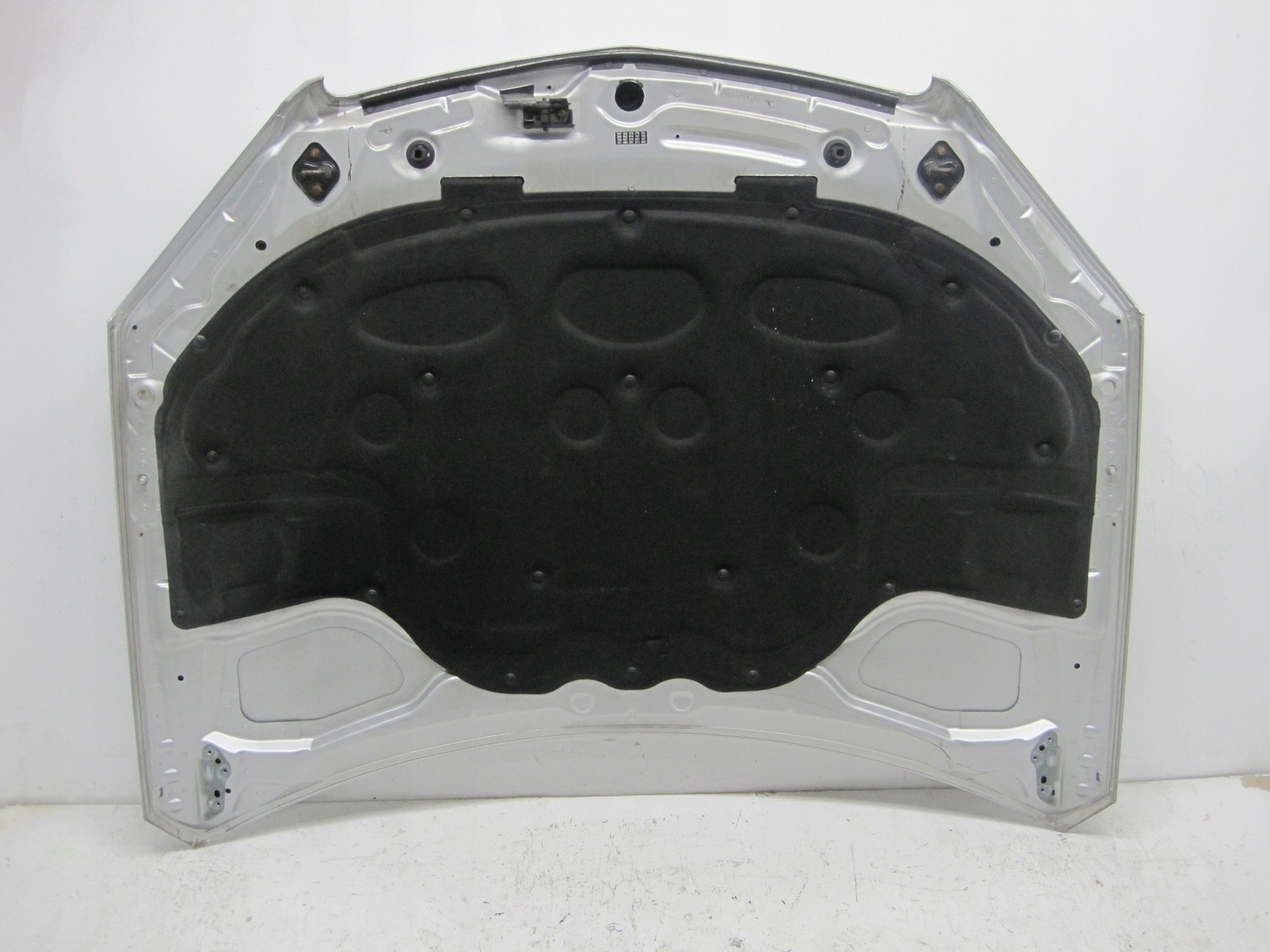 motorhaube MERCEDES 204 nach hagel