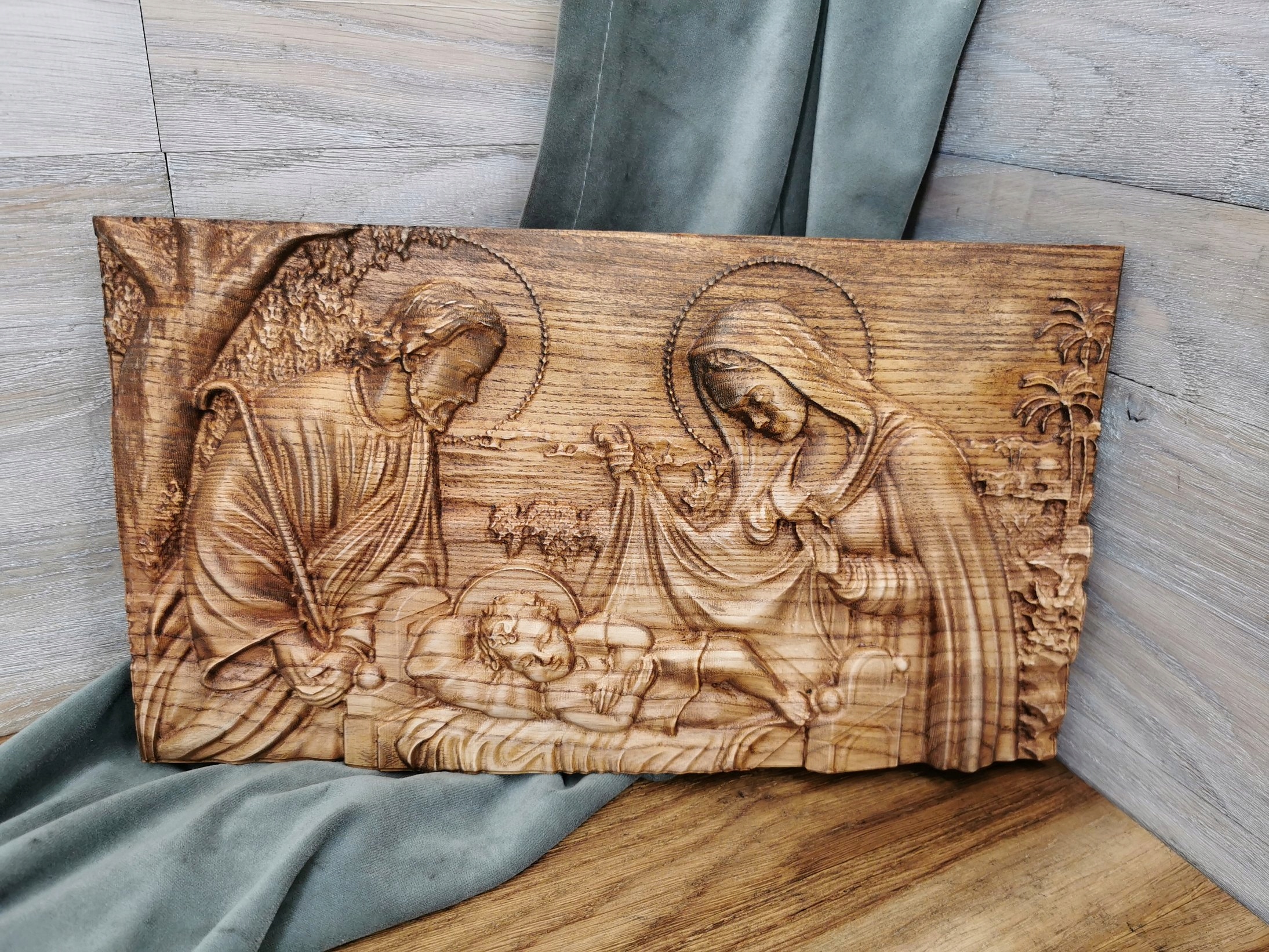 Dřevěná plochá socha Svatá rodina II dárek k svatba jubilea 45 cm