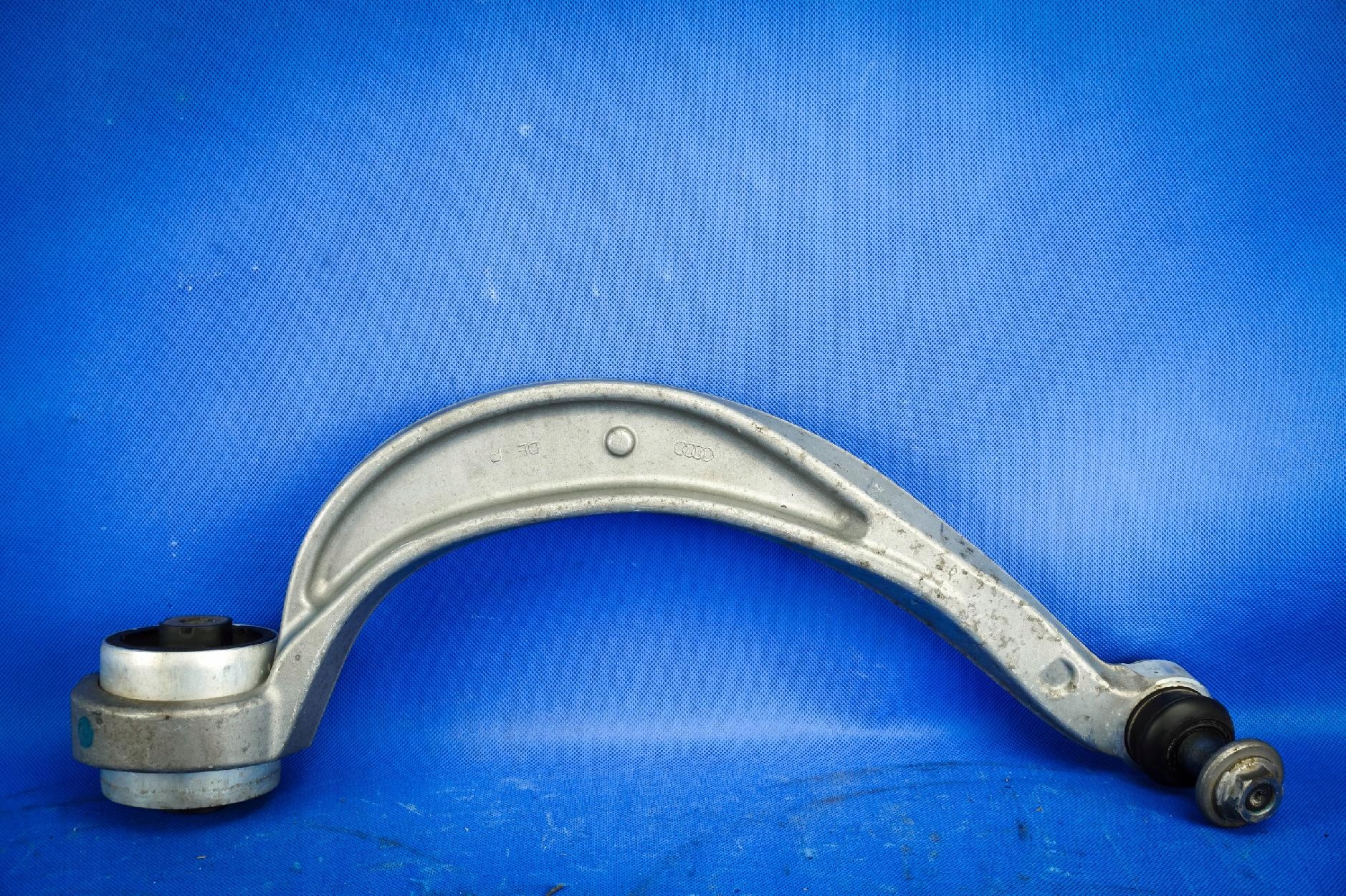 arm front left Audi A4 8K A5 Lift 8K0407693AD