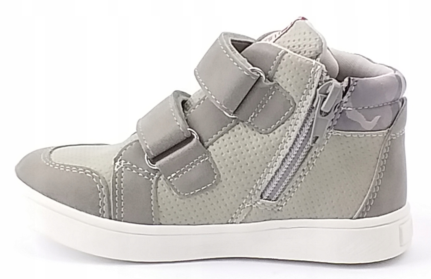 AMERICAN CLUB TRZEWIKI PÓŁBUTY OBUWIE NA RZEPY 22 Marka American Club